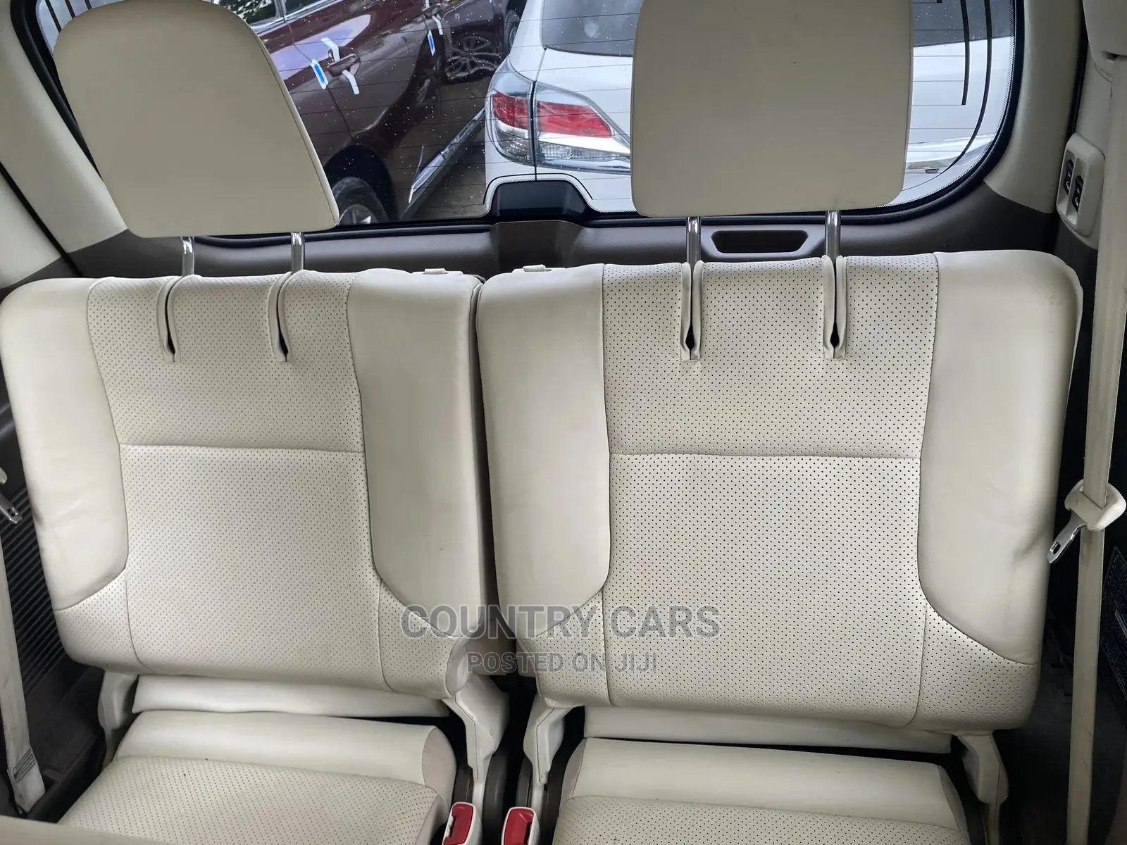 Lexus GX 460 Premium 2011 White