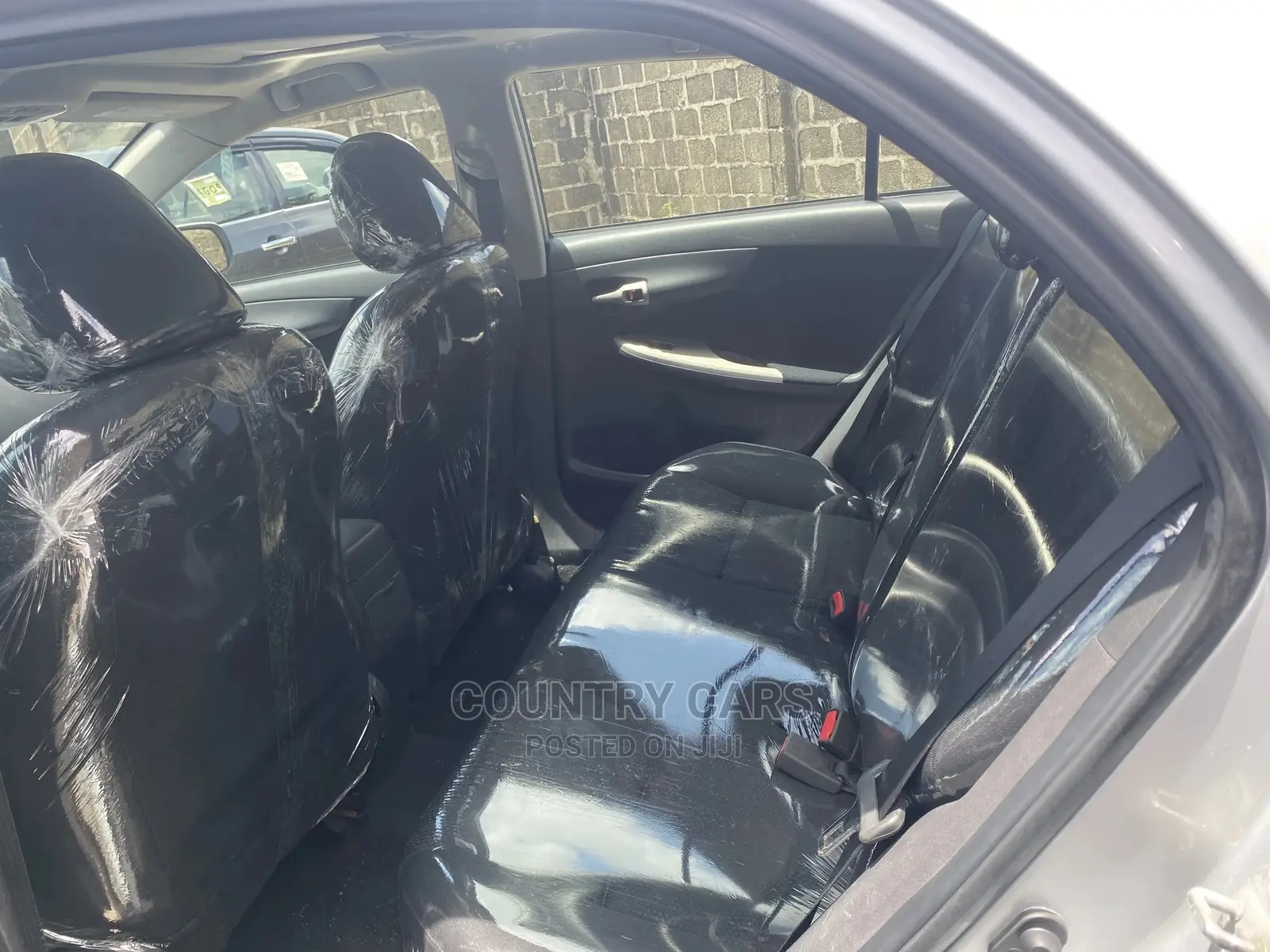 Toyota Corolla 2011 Silver