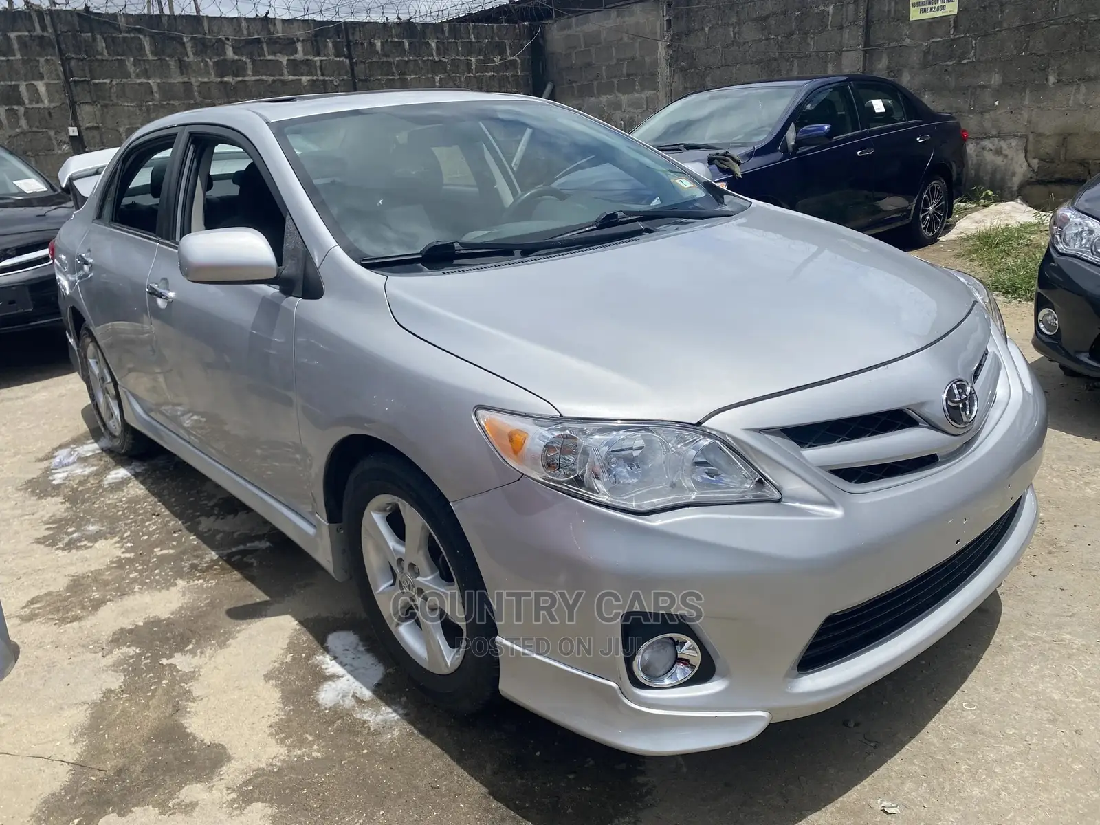 Toyota Corolla 2011 Silver