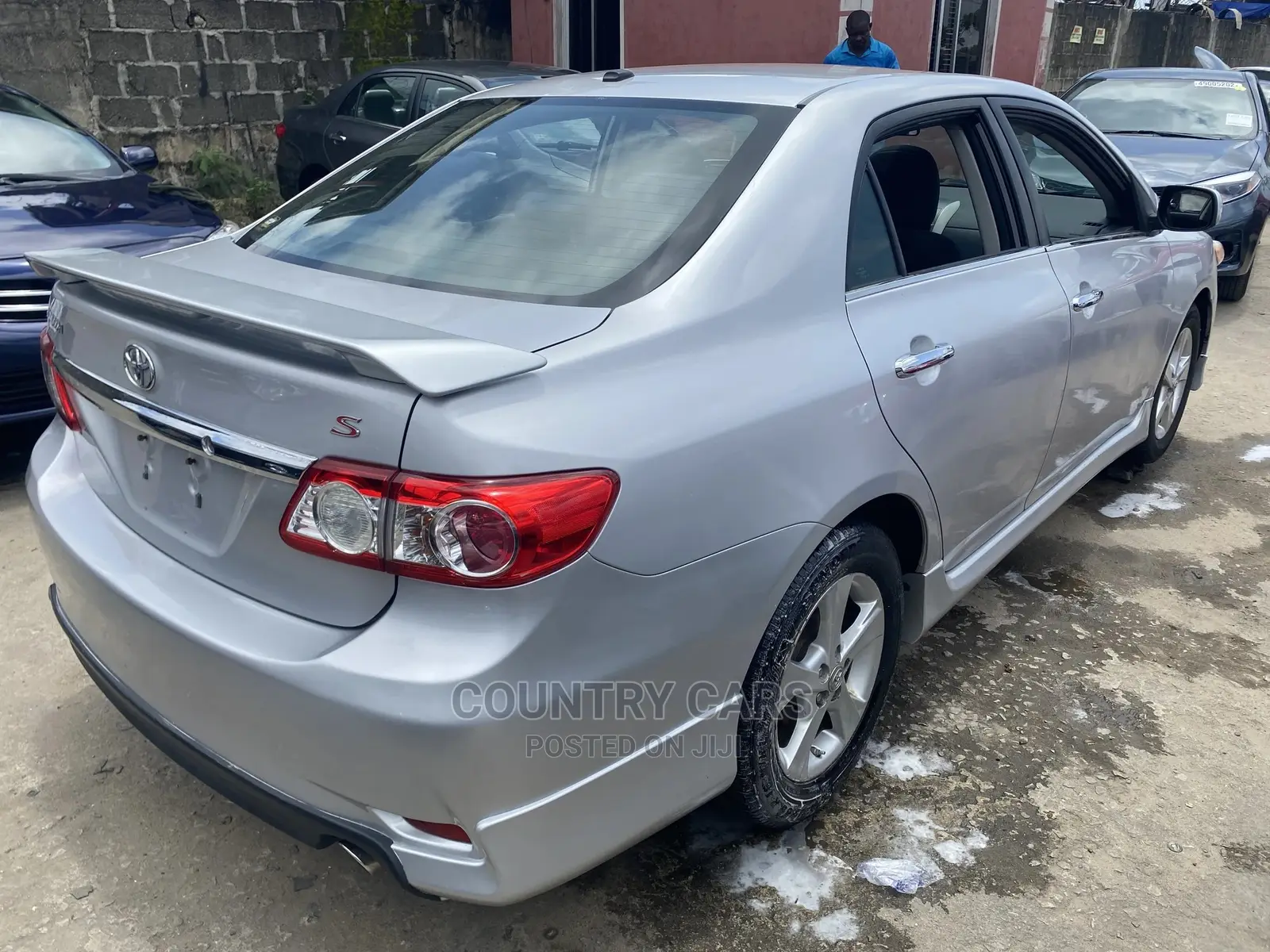Toyota Corolla 2011 Silver