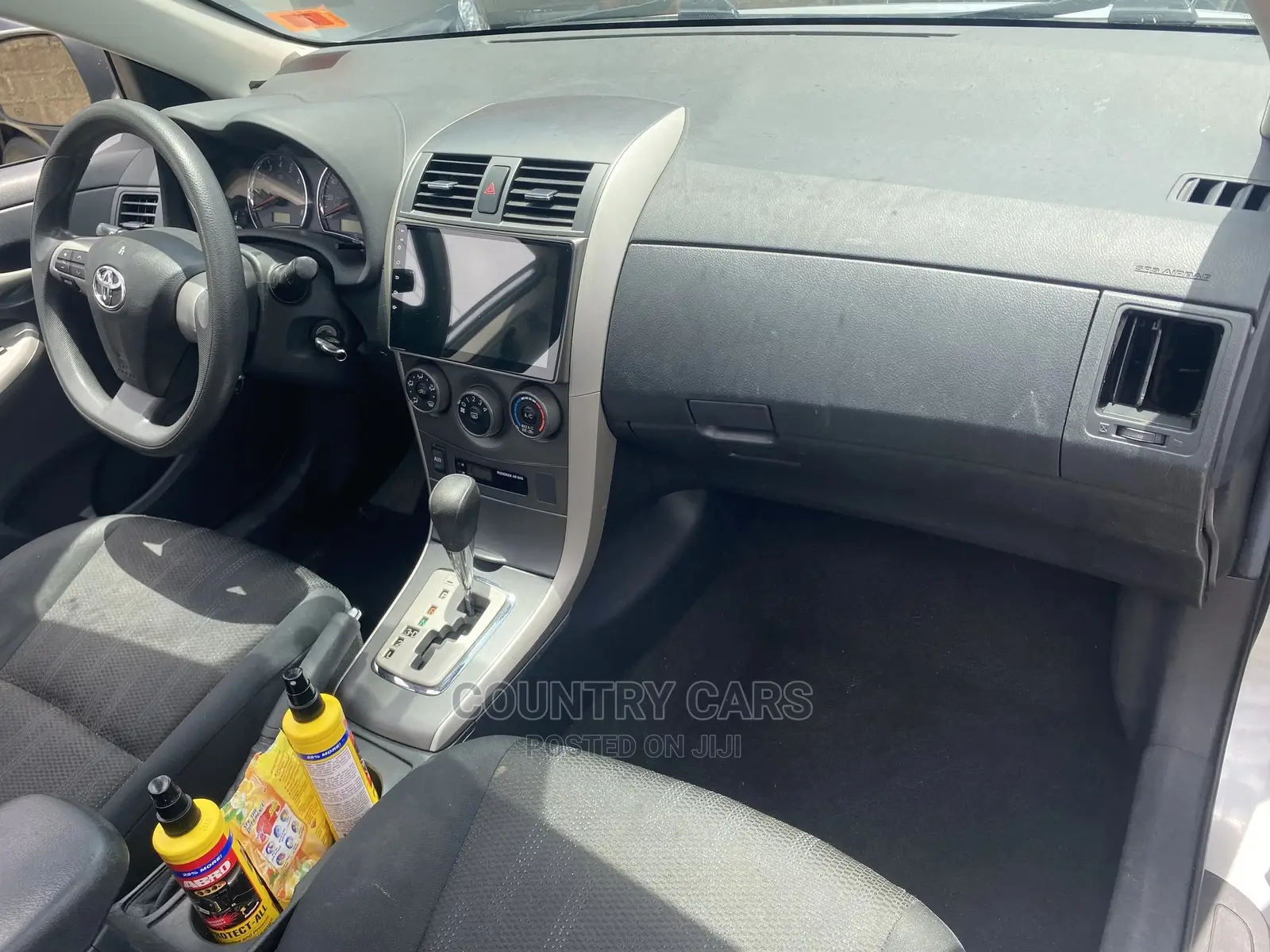 Toyota Corolla 2011 Silver