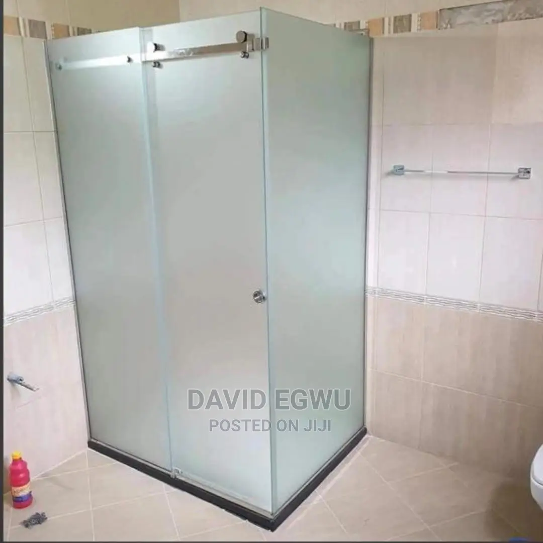 Quality Shower Cubicle