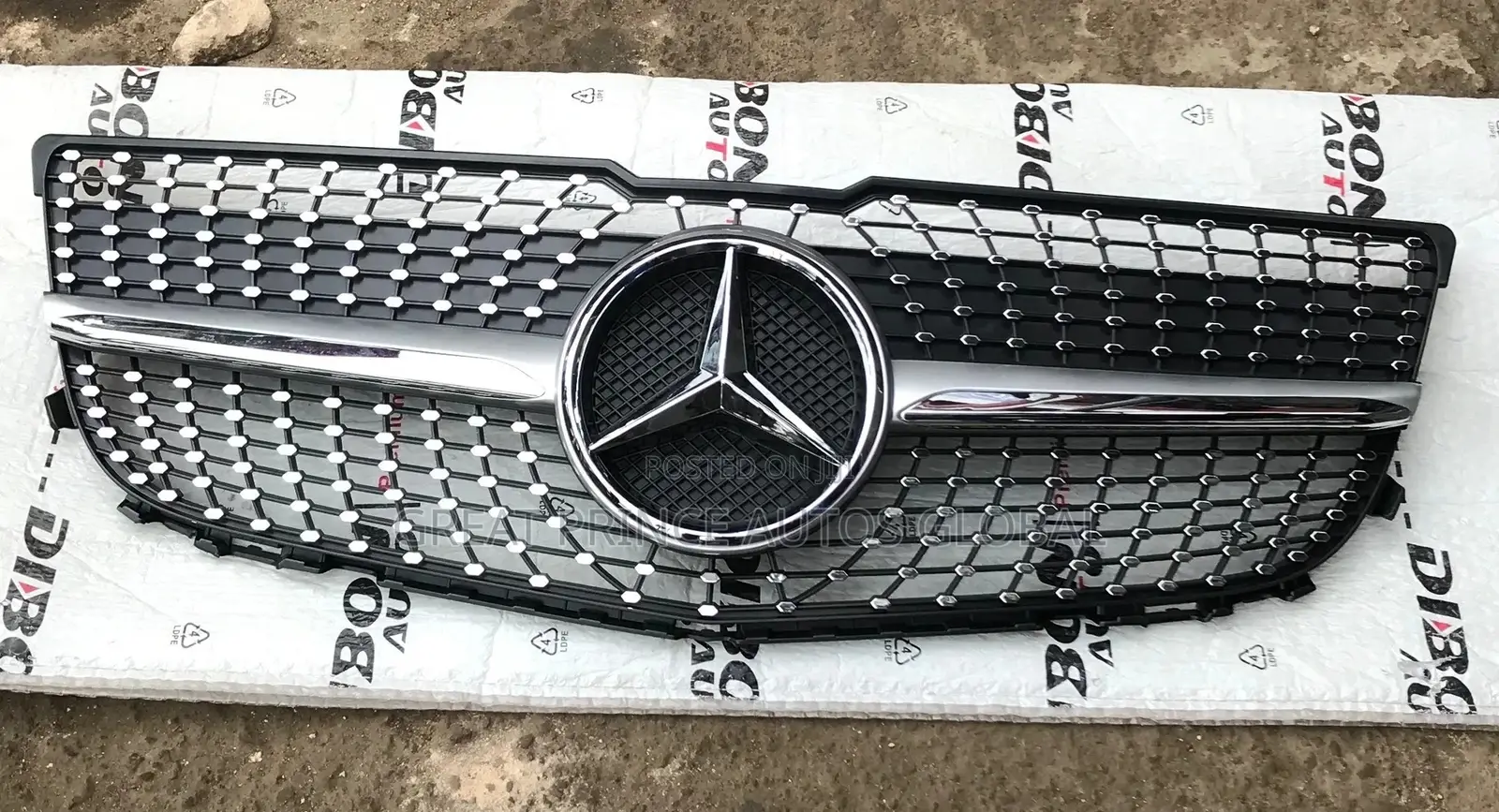 Diamond Front Grill Glk350 2013 Year Model