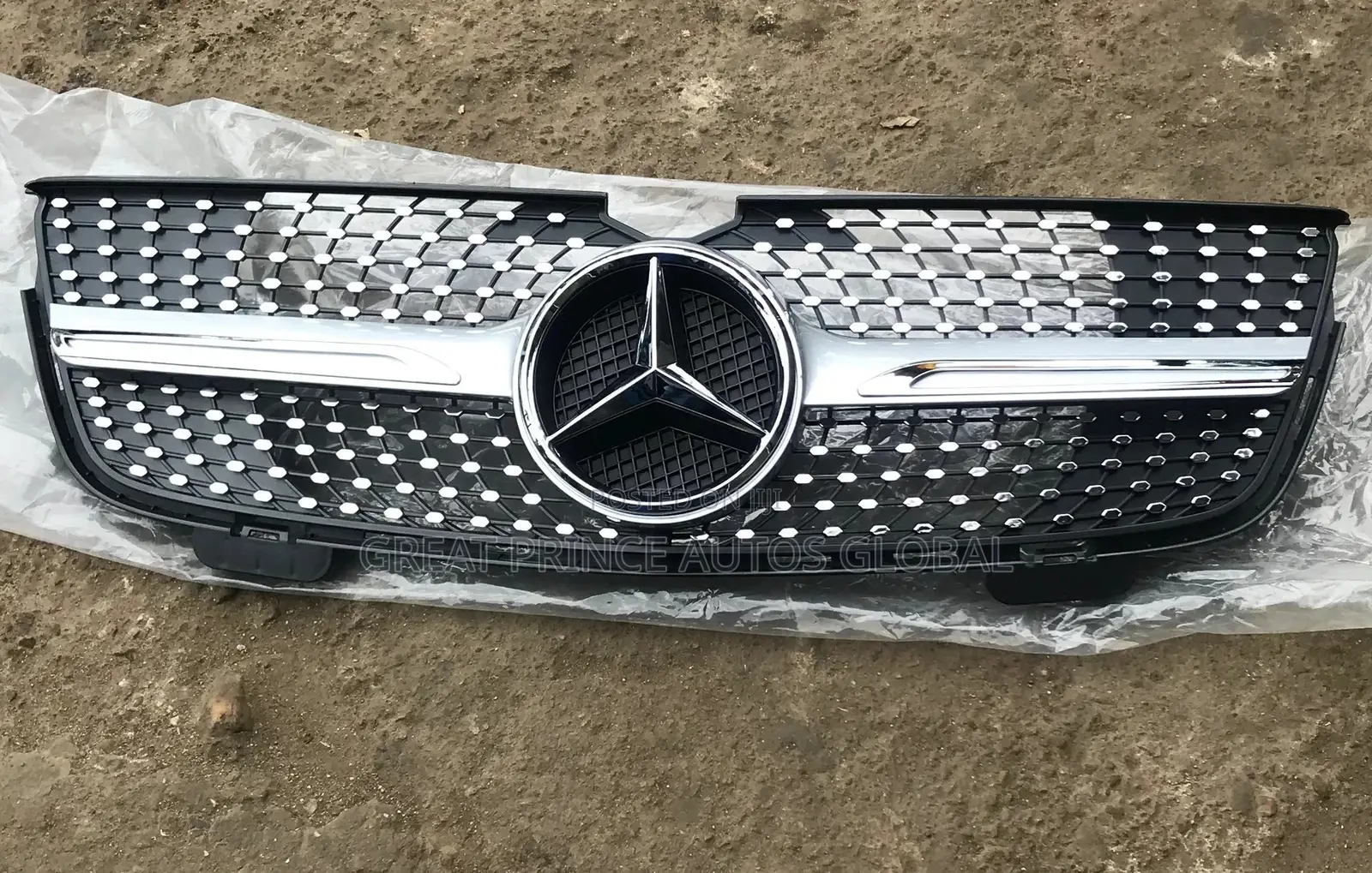 Front Grill Gl450 2008 Year Model Diamond