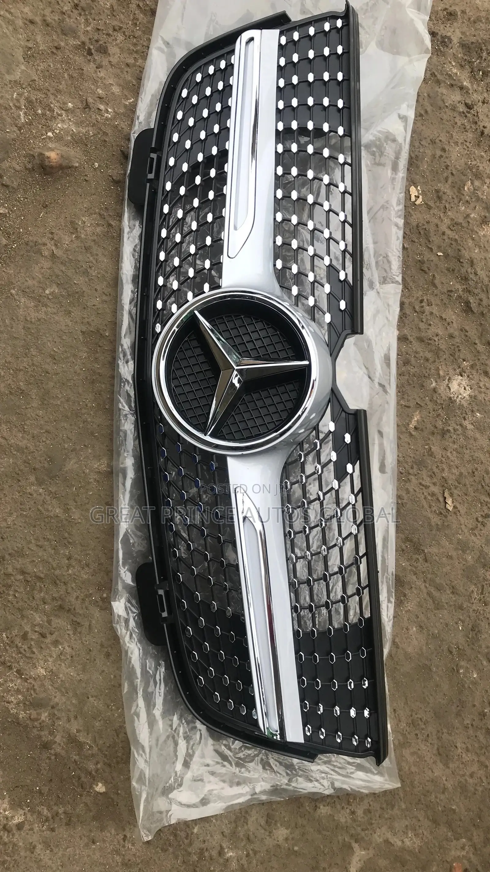 Front Grill Gl450 2008 Year Model Diamond