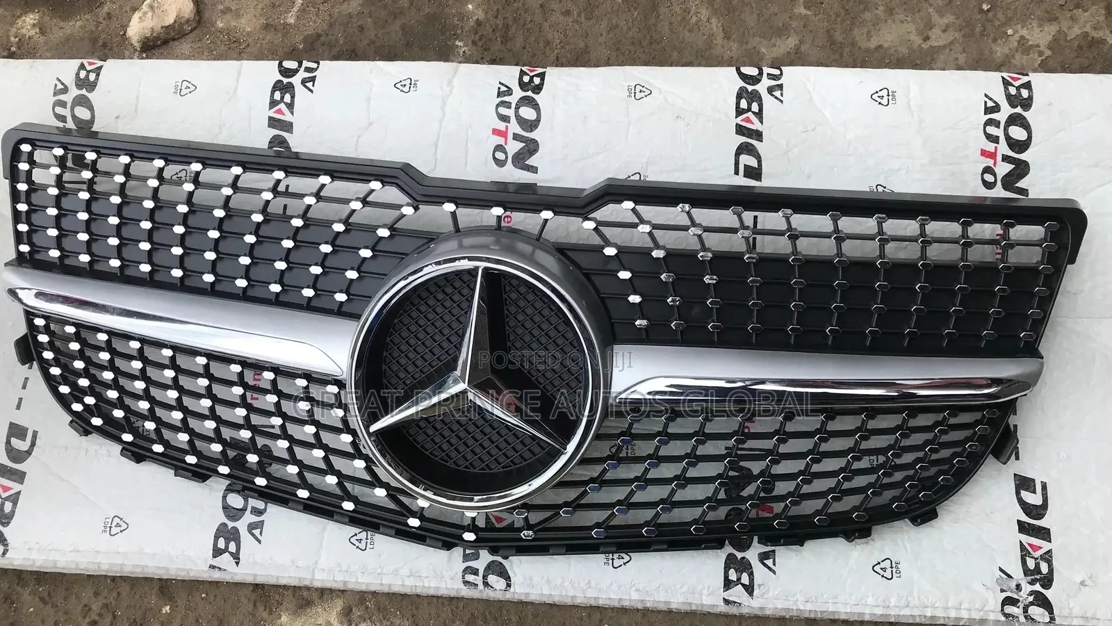 Diamond Front Grill Glk350 2013 Year Model