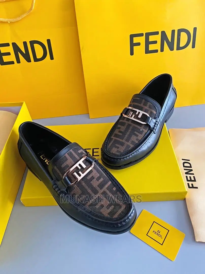 Luxury Fendi Shoe