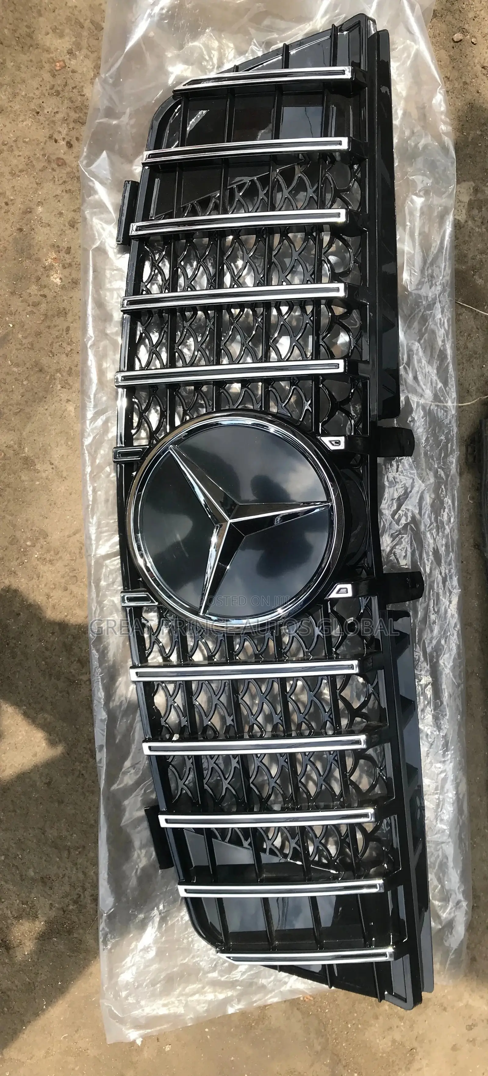 GT FRONT GRILL ML350 164 2008 Year Model