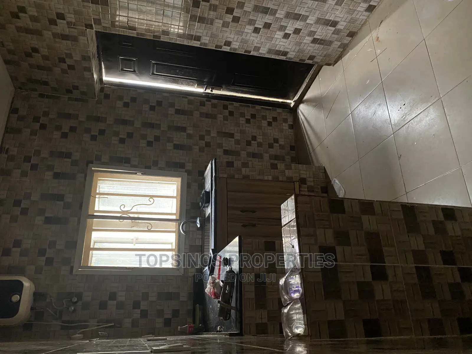 2bdrm Block of Flats in Dawaki for rent
