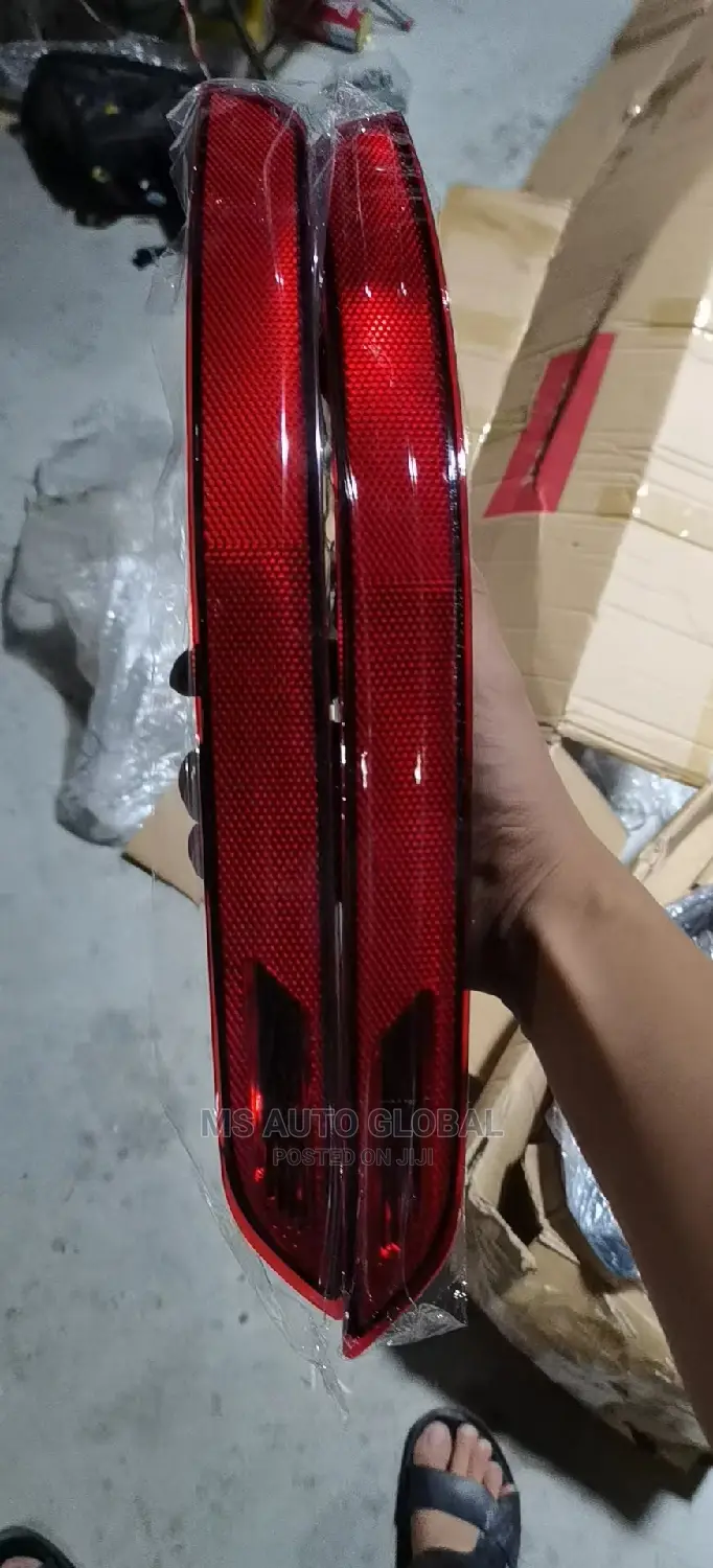 Porsche Cayenne 2016 Back Bumper Lights