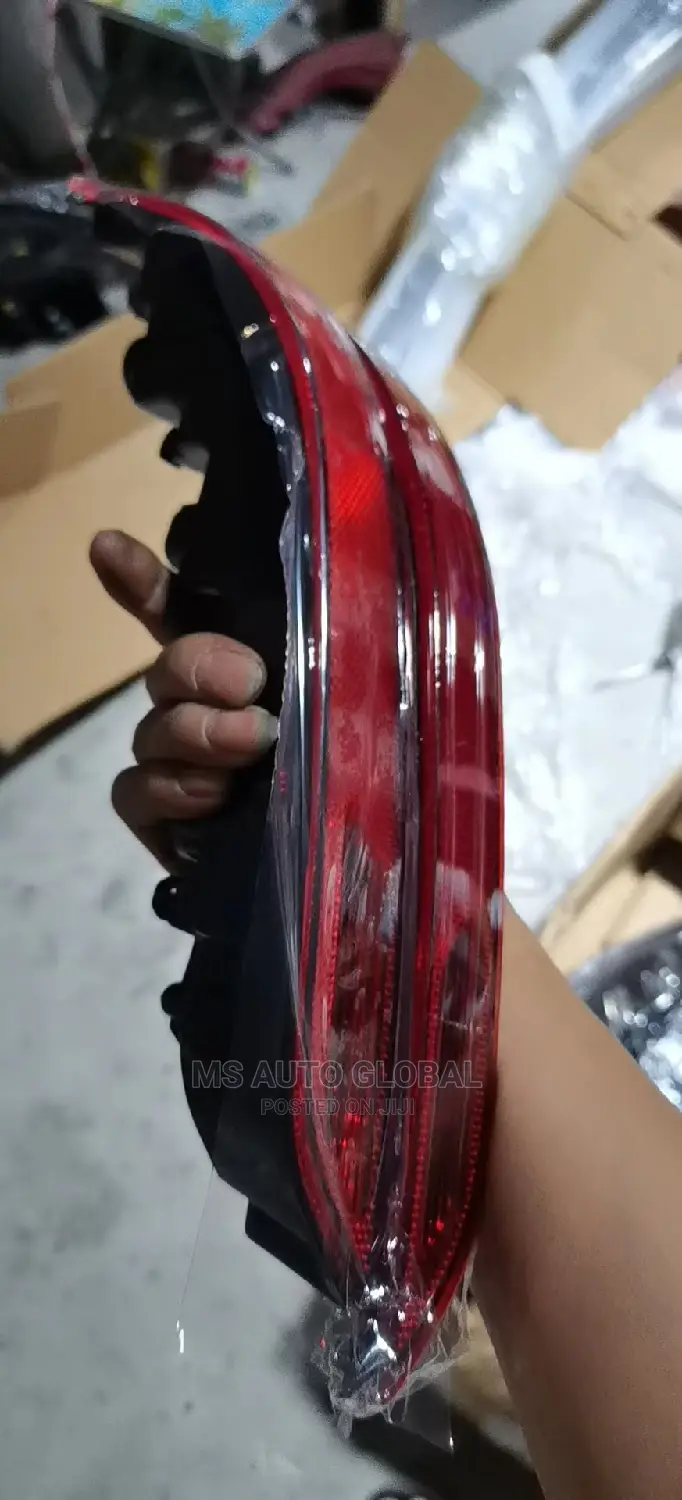 Porsche Cayenne 2016 Back Bumper Lights