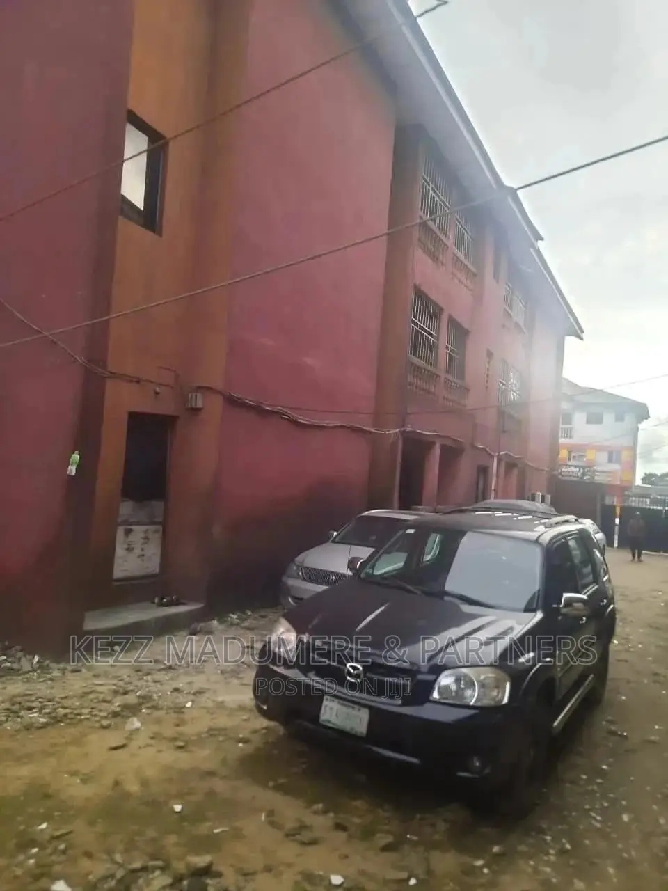 10bdrm Block of Flats in Okporo Road,, Rumuodara for sale