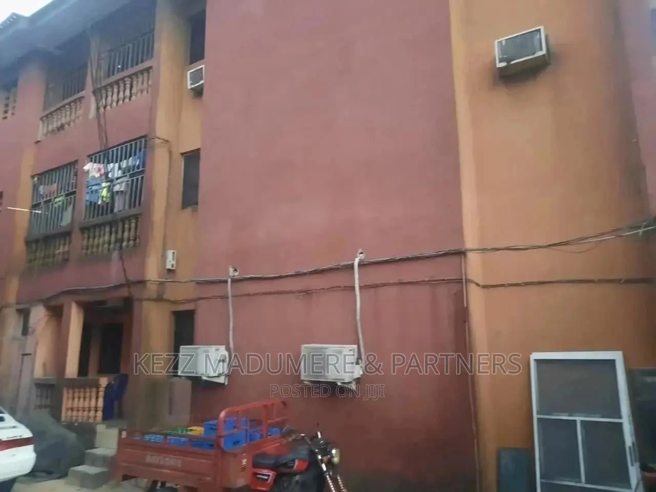 10bdrm Block of Flats in Okporo Road,, Rumuodara for sale