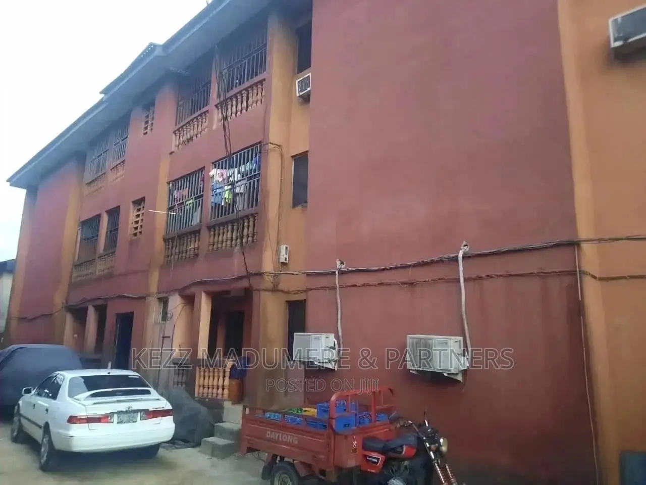 10bdrm Block of Flats in Okporo Road,, Rumuodara for sale