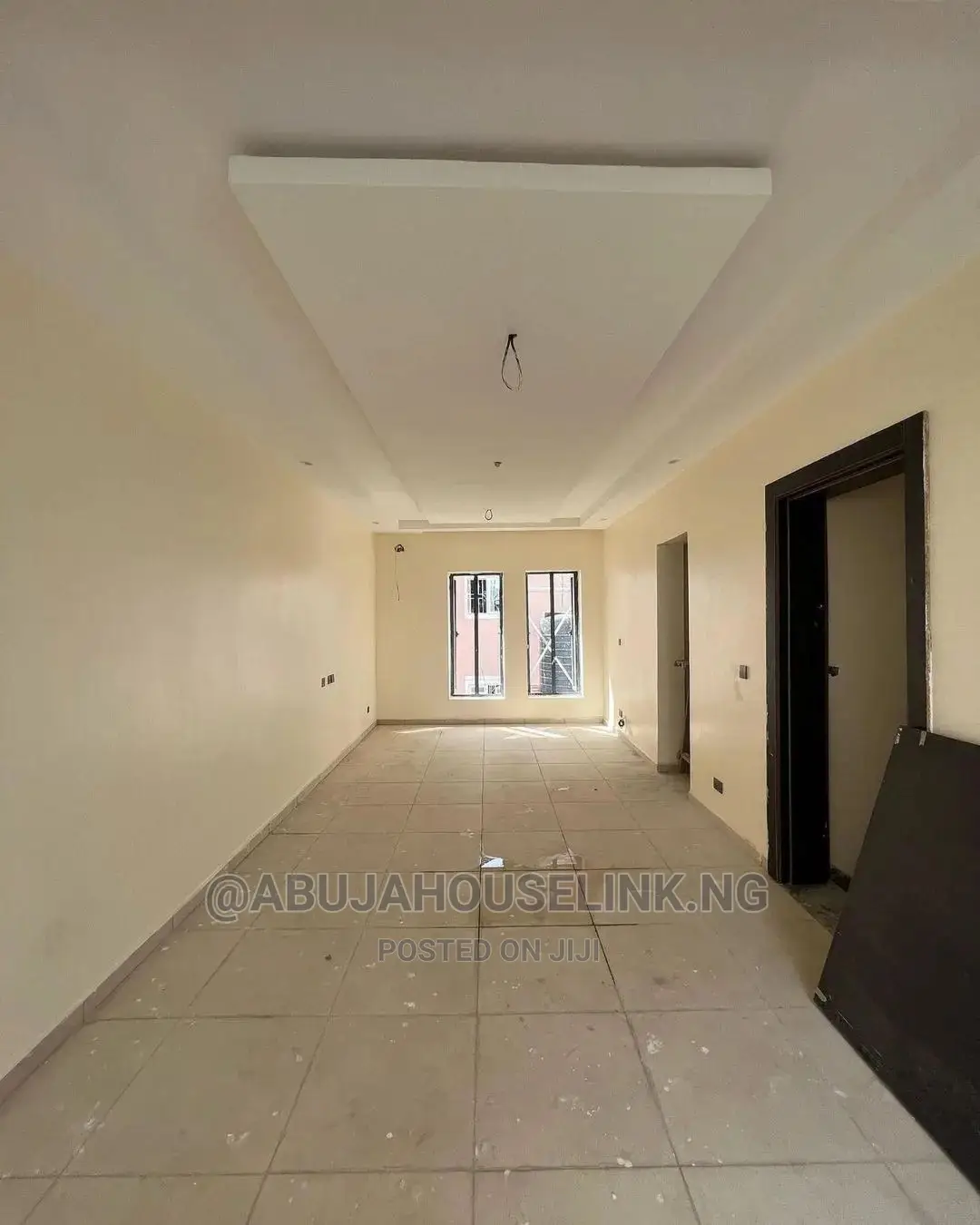 3bdrm Duplex in Jahi By Gilmore for sale