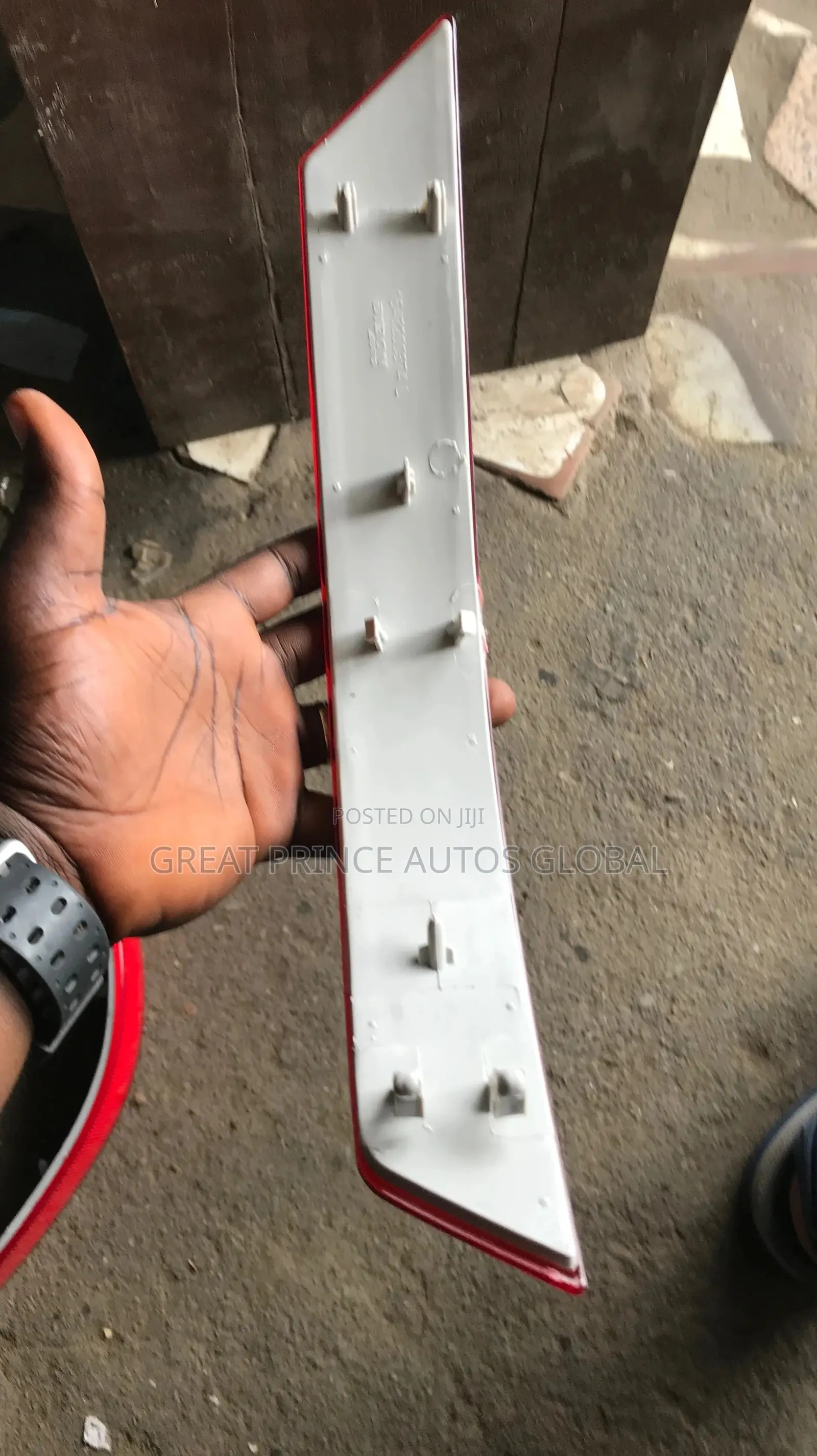 Back Bumper Reflector ML350 164