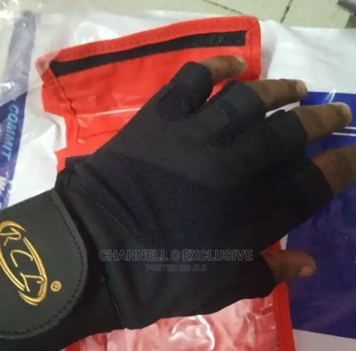 All Type of American Quality Gym Gloves