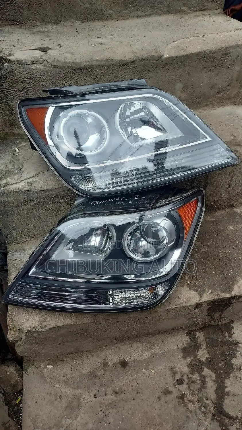Headlamp Kia Mohave 2010