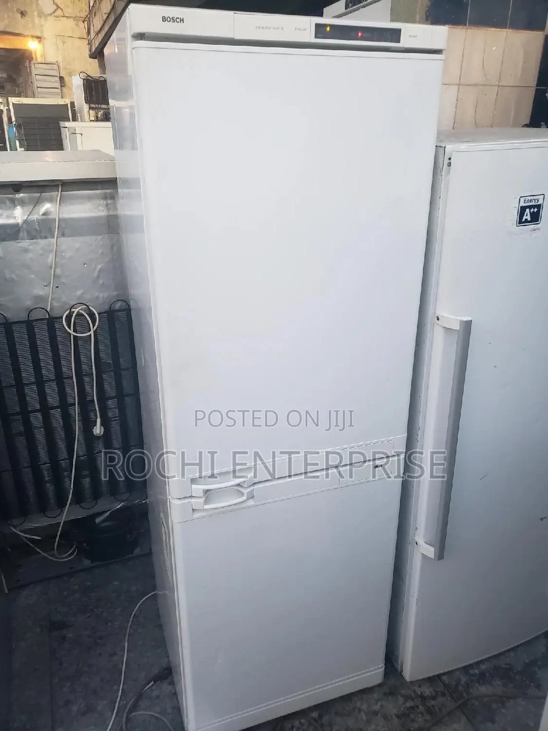 Bosch Standing Fridge and Freezer Refrigerator