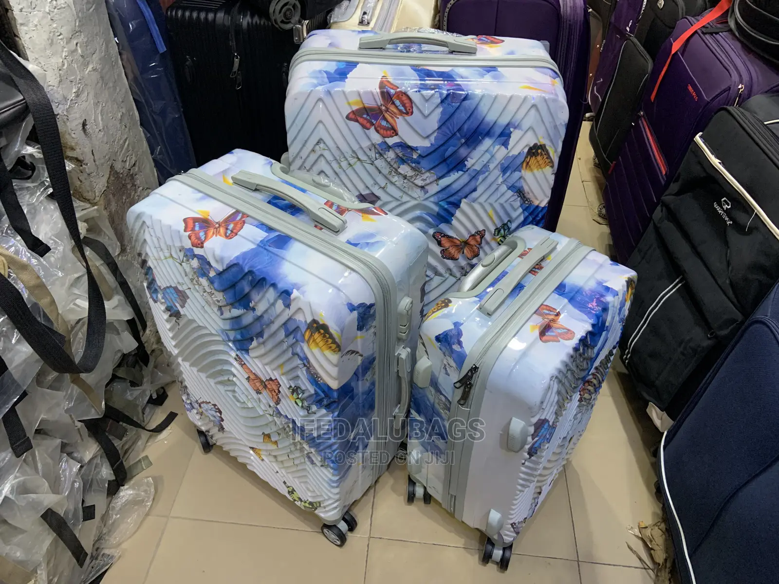 Set of Durable Plastic Traveling Luggage