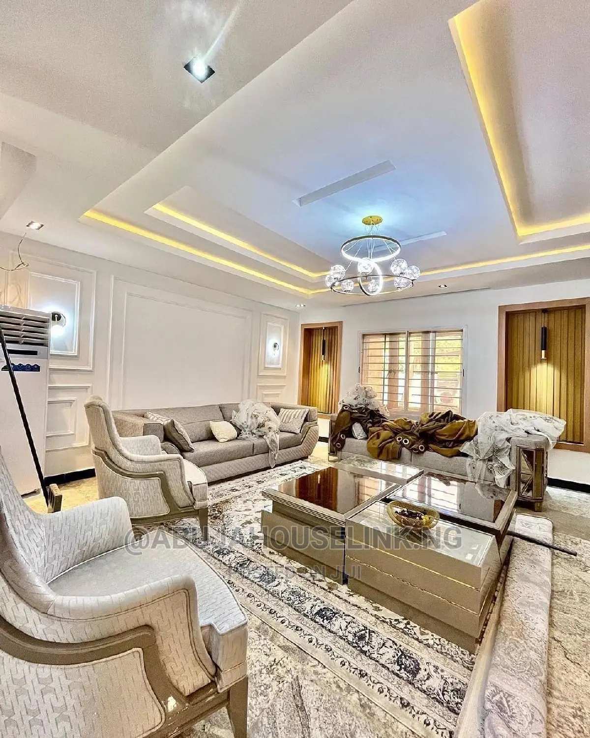 Furnished 5bdrm Duplex in Guzape Abuja for sale