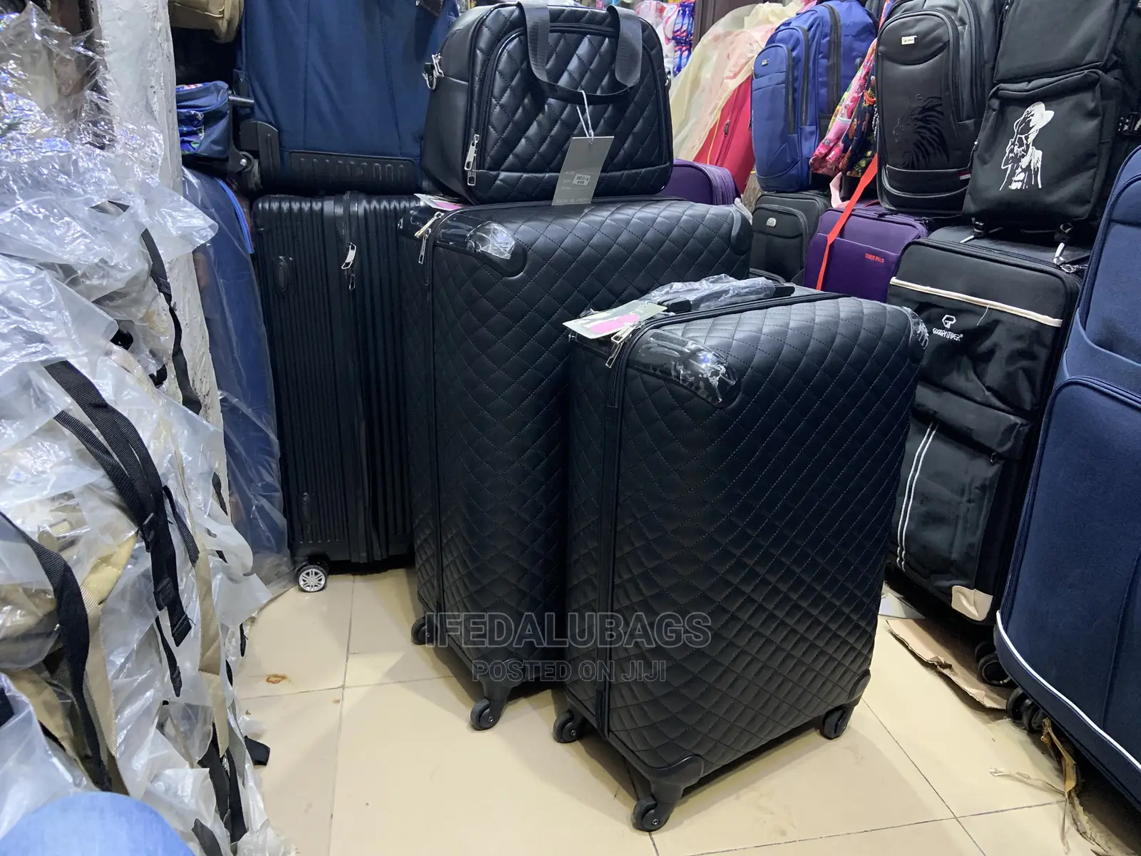 Set of 3 Designers Traveling Luggage
