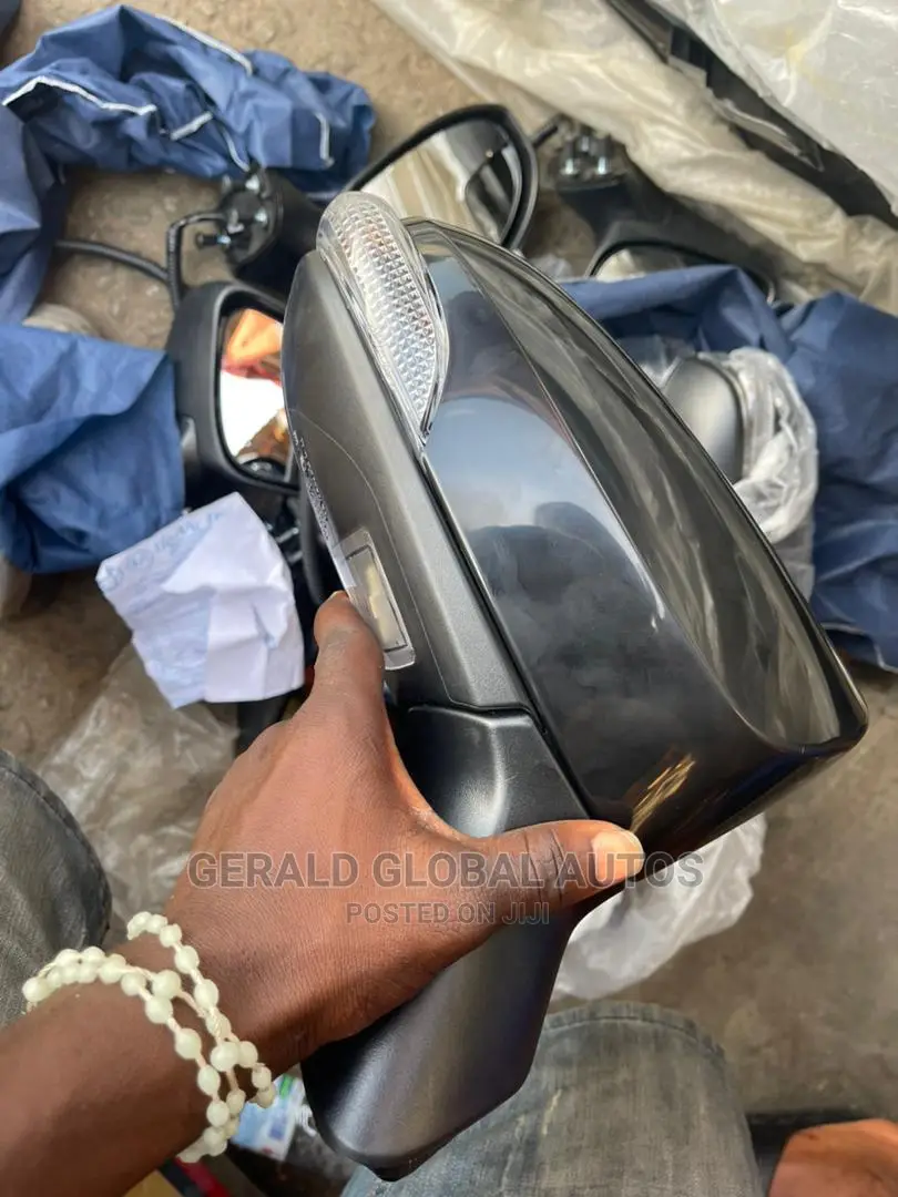 Side Mirror Venza 2015