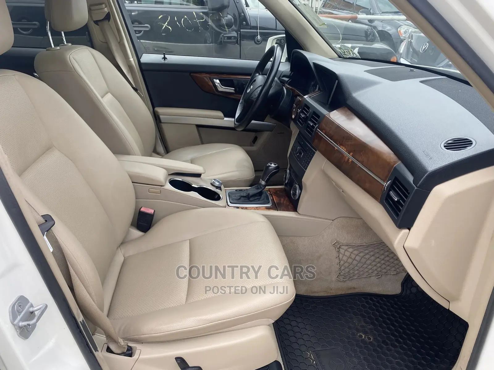 Mercedes-Benz GLK-Class 350 4MATIC 2010 White