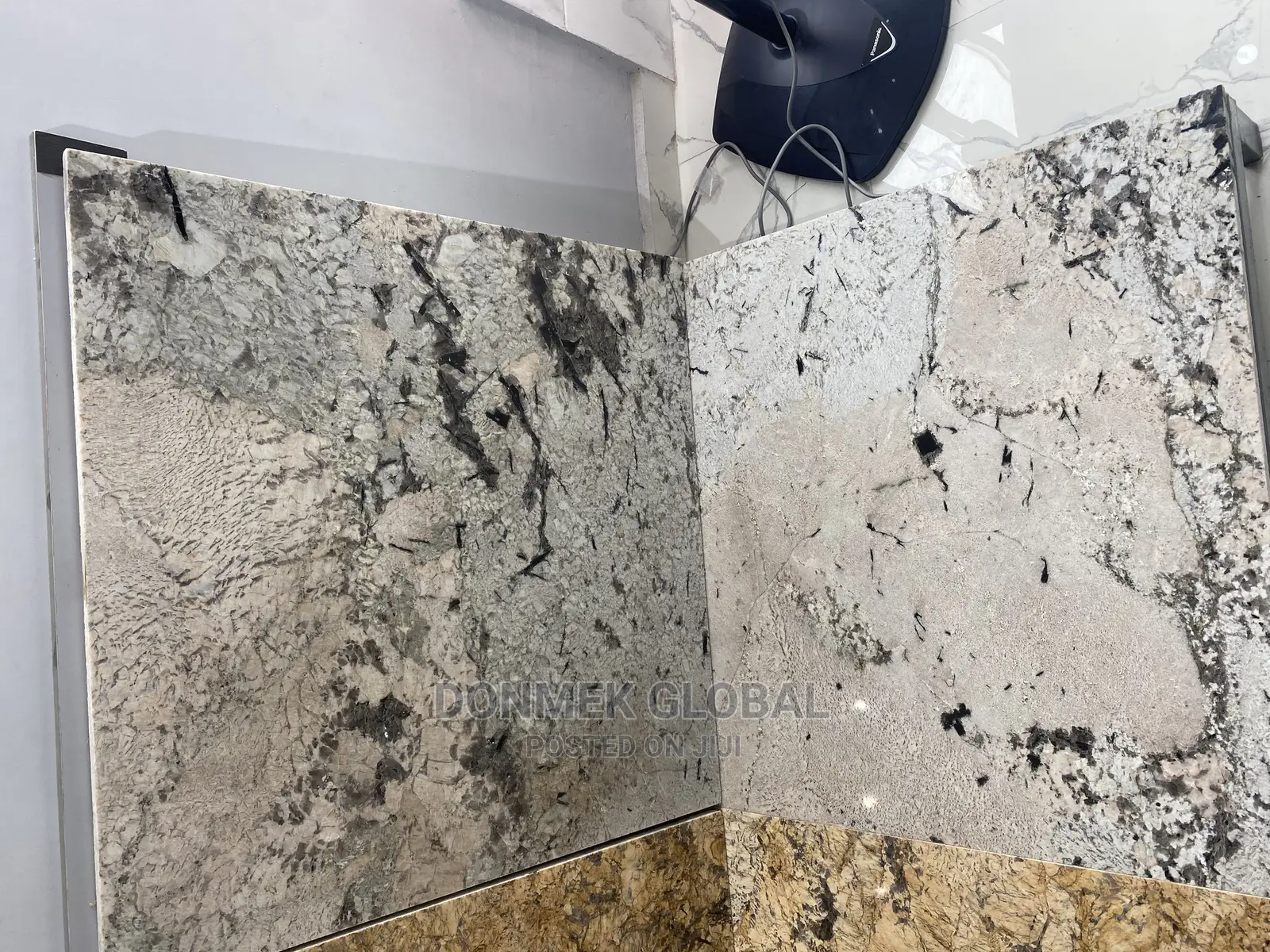 Exotic White 90x90 2cm Thickness