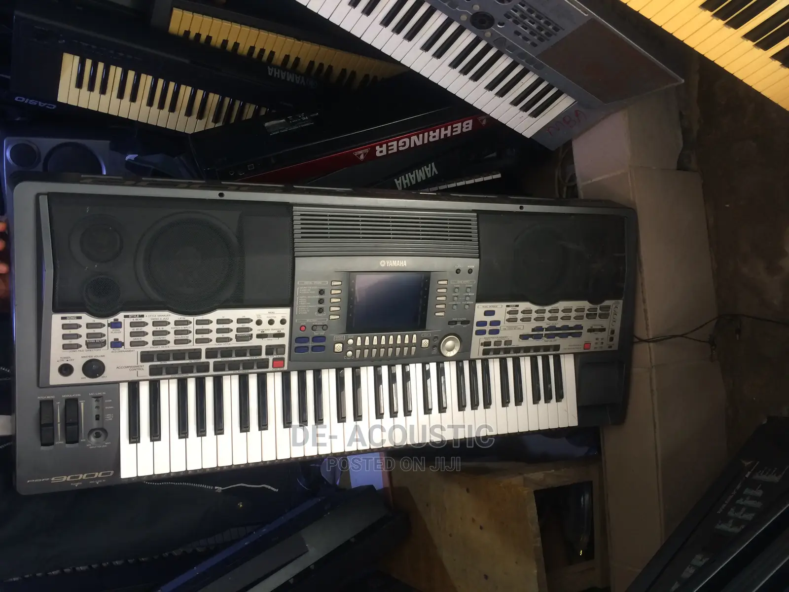 Yamaha PSR 9000 Electronic Keyboard
