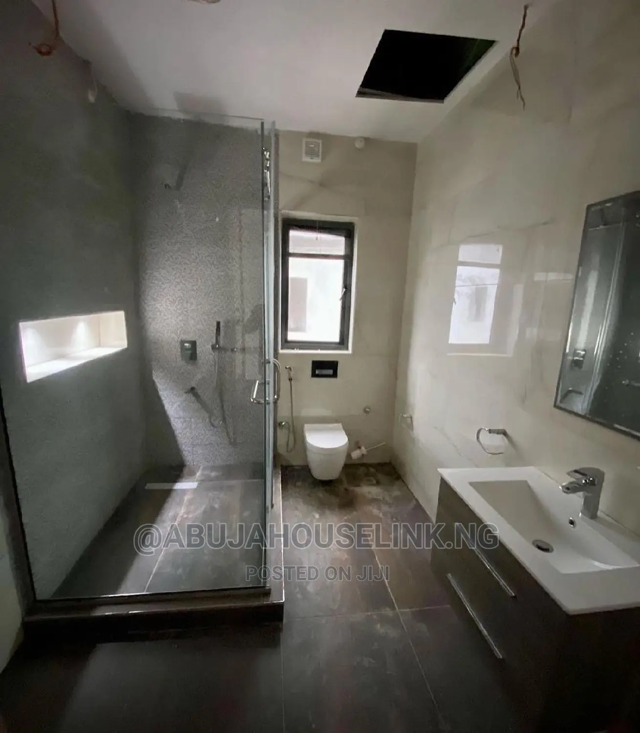 6bdrm Duplex in Katampe Extension for sale