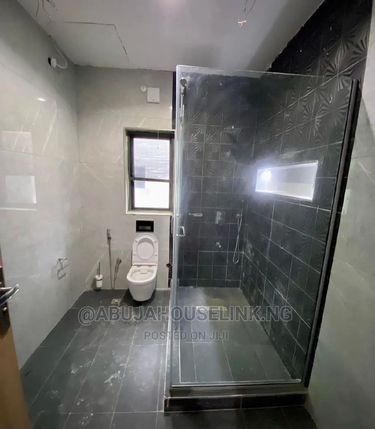 6bdrm Duplex in Katampe Extension for sale
