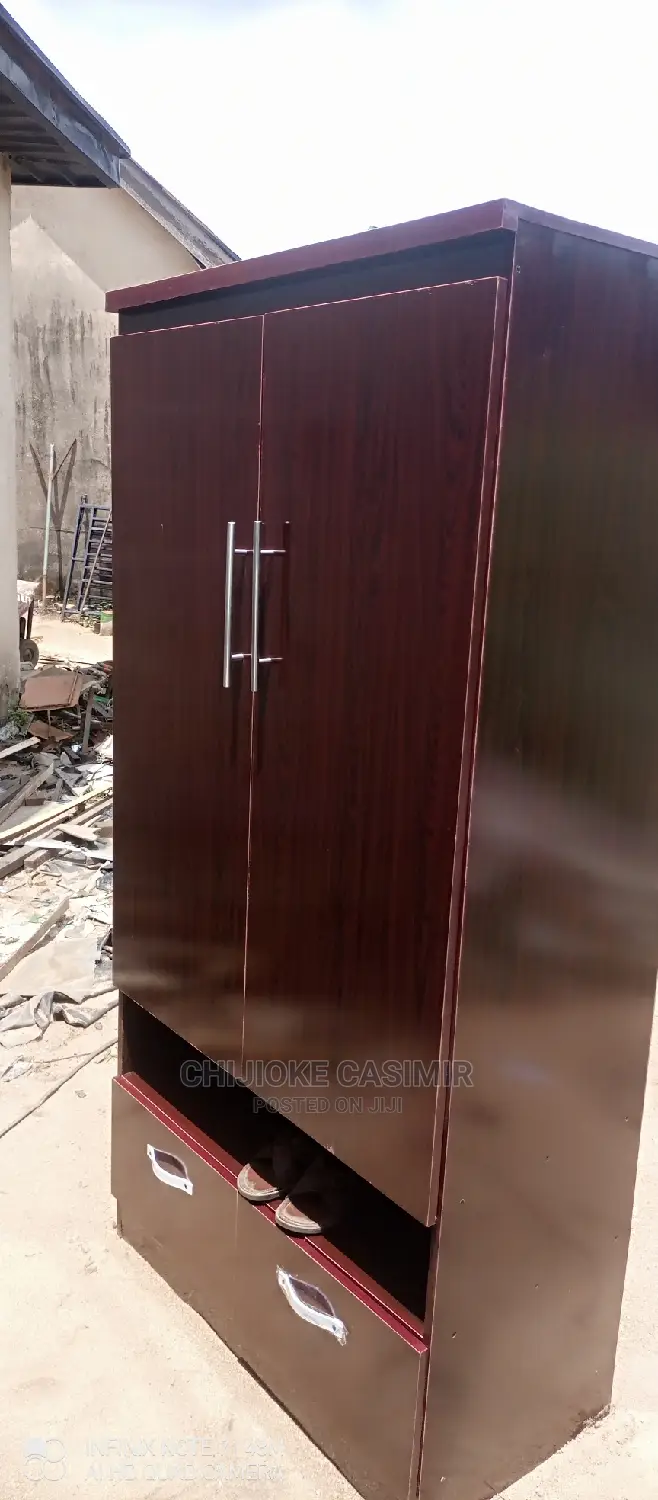 3by6 Wardrobe With Two Drawer and Space for Shoes