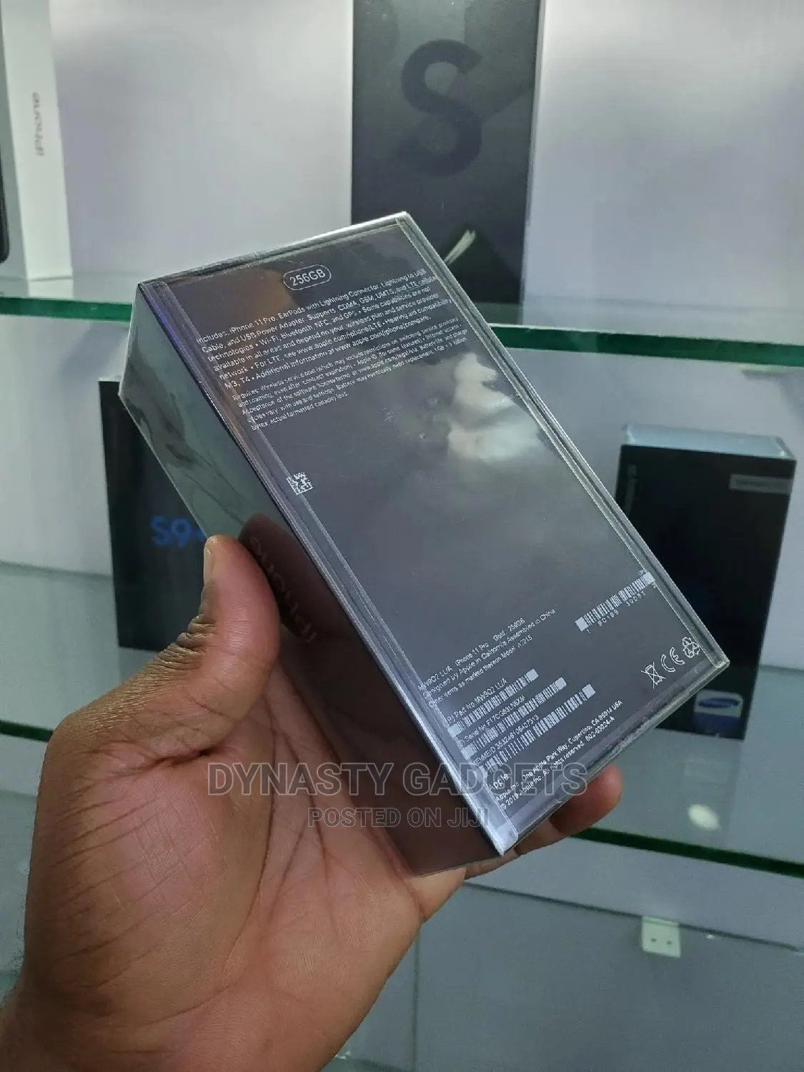 New Apple iPhone 11 Pro 256 GB Gold