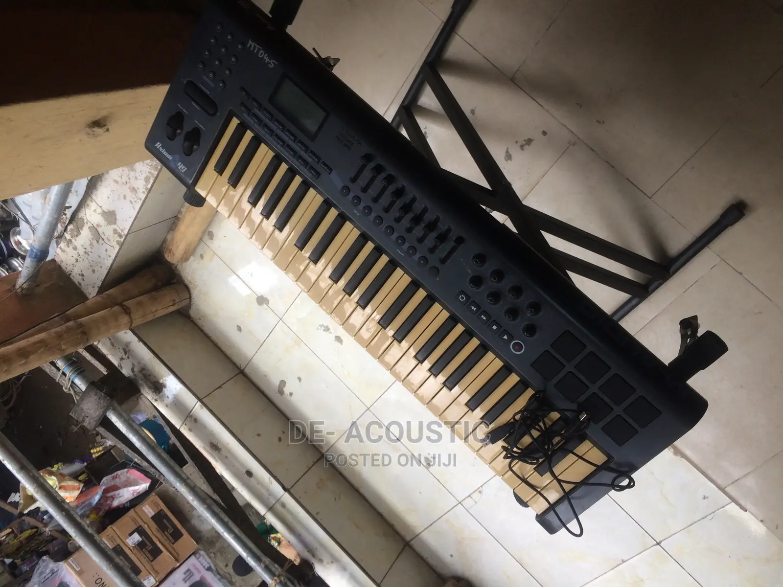 Maudio Axiom 49 Midi Keyboard and Drum Pad
