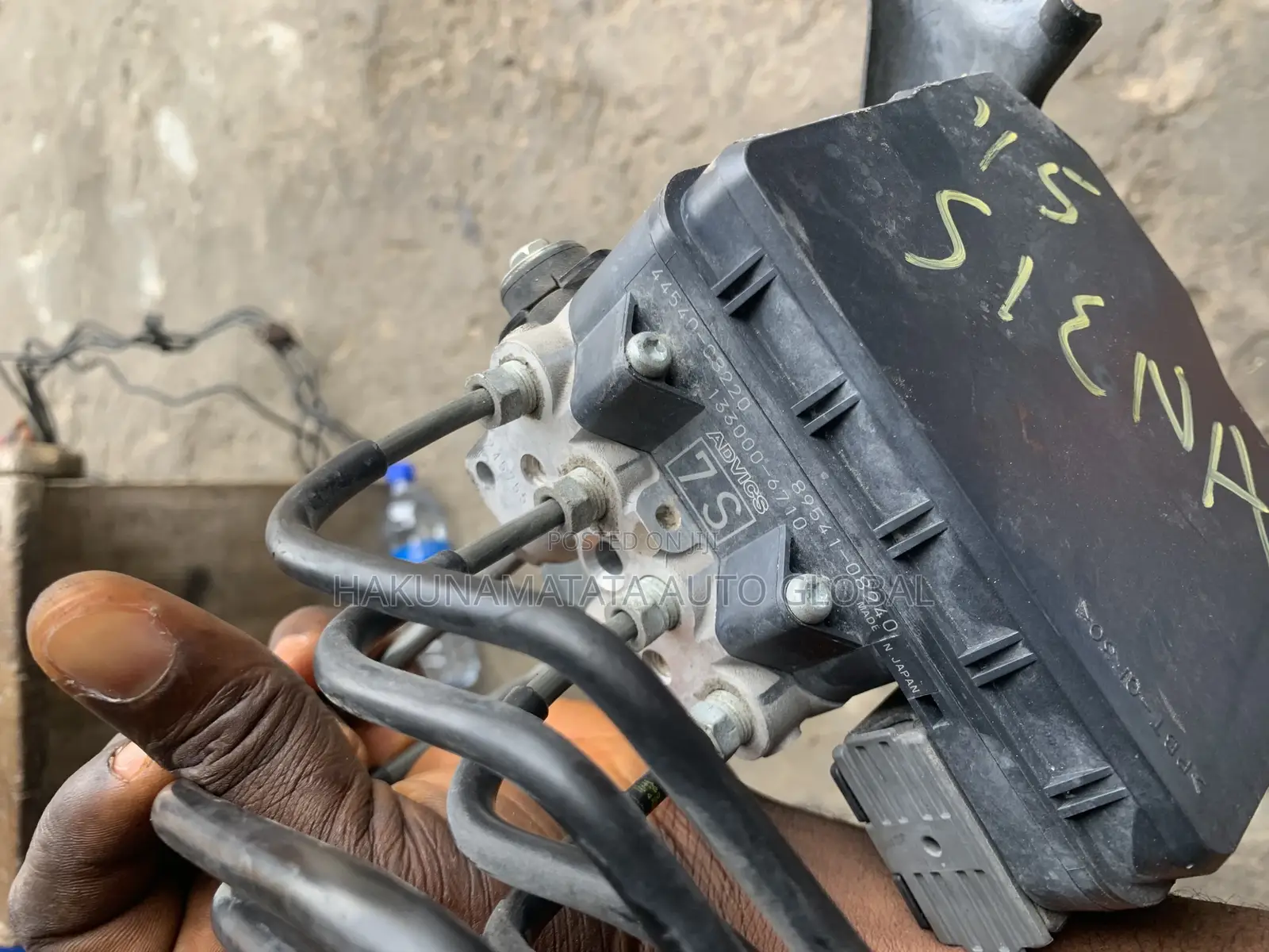Abs Pump for Toyota Seinna 2018