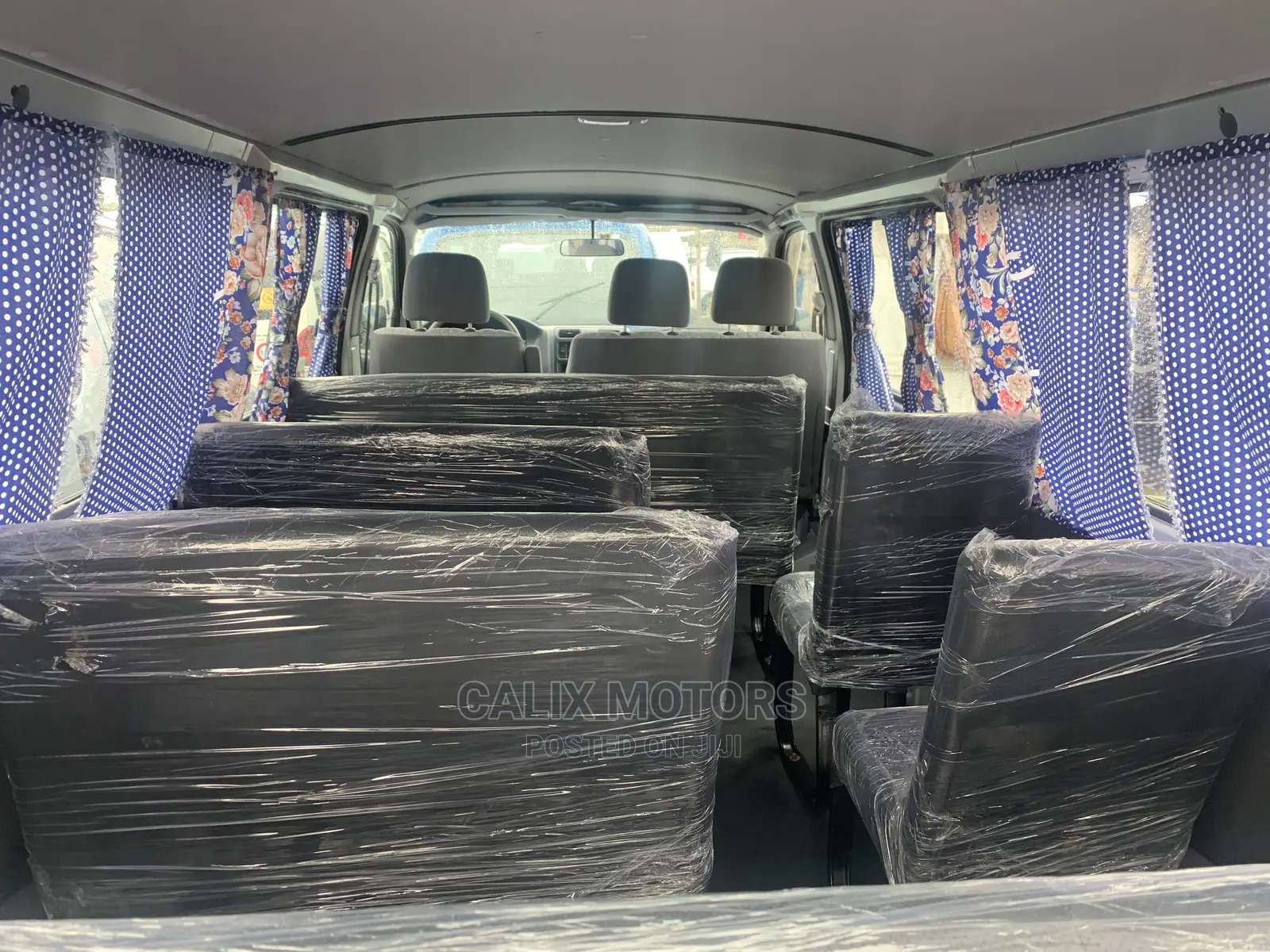Toyota HiAce 2004 Silver