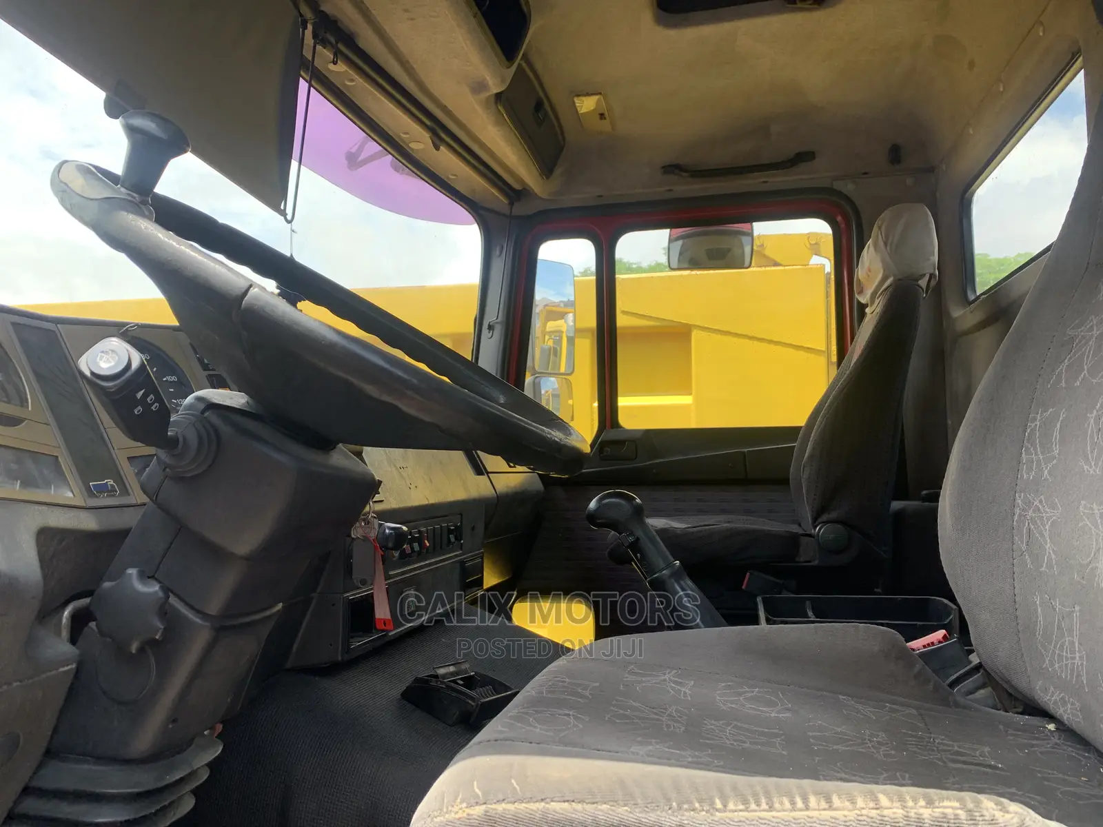 New Arrival Foreign Used Man-Diesel 12tyres Truck.