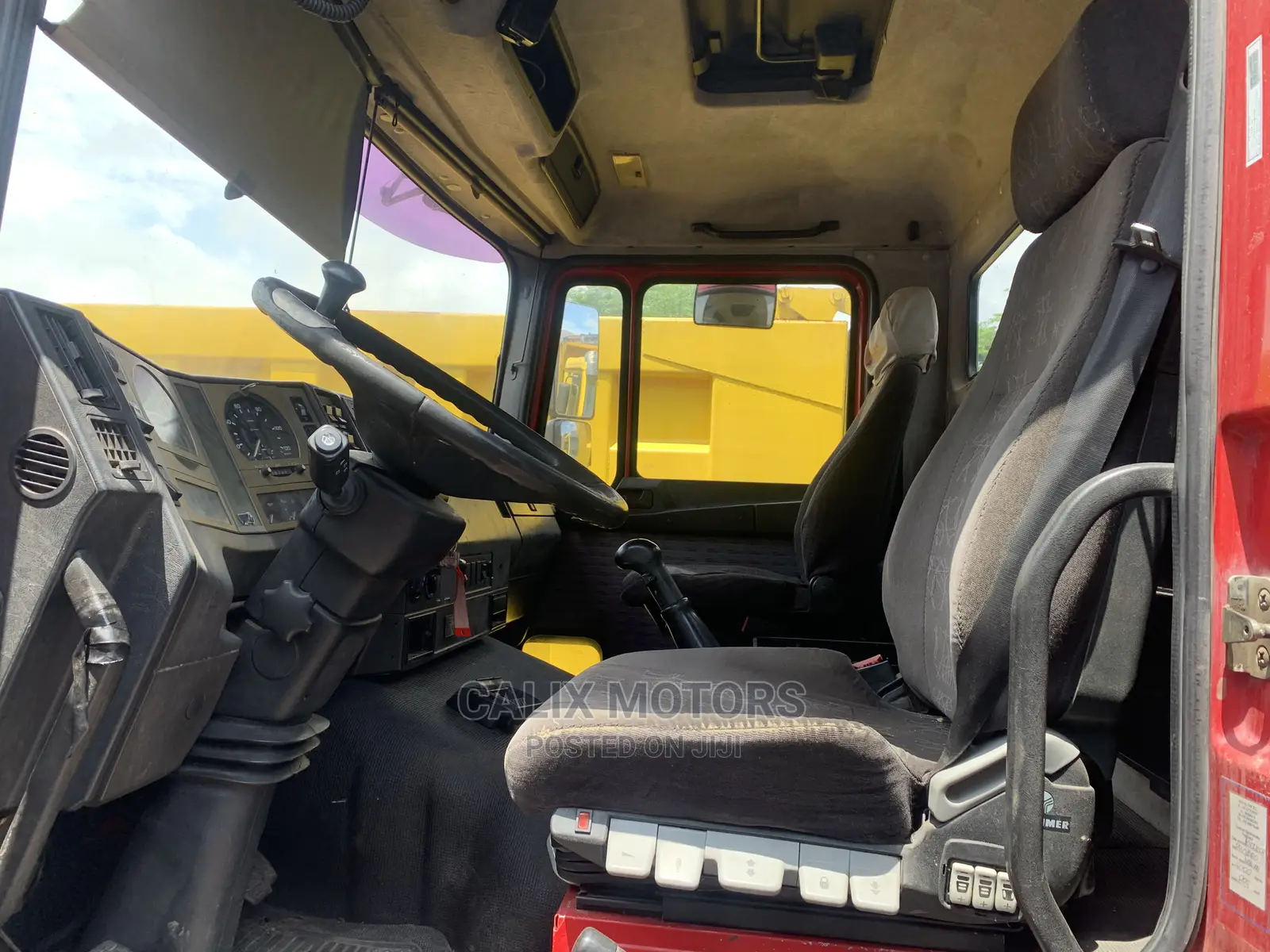 New Arrival Foreign Used Man-Diesel 12tyres Truck.
