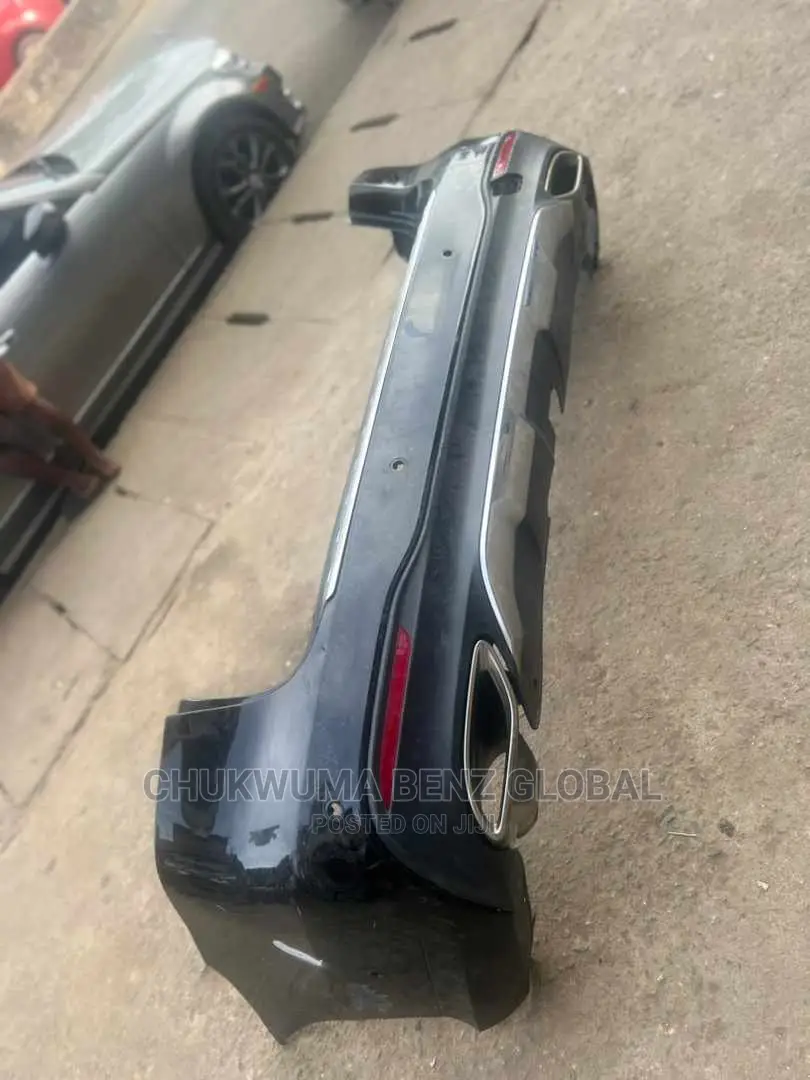Back Bumper Gle 400 Direct Tokunbo 2017 Model