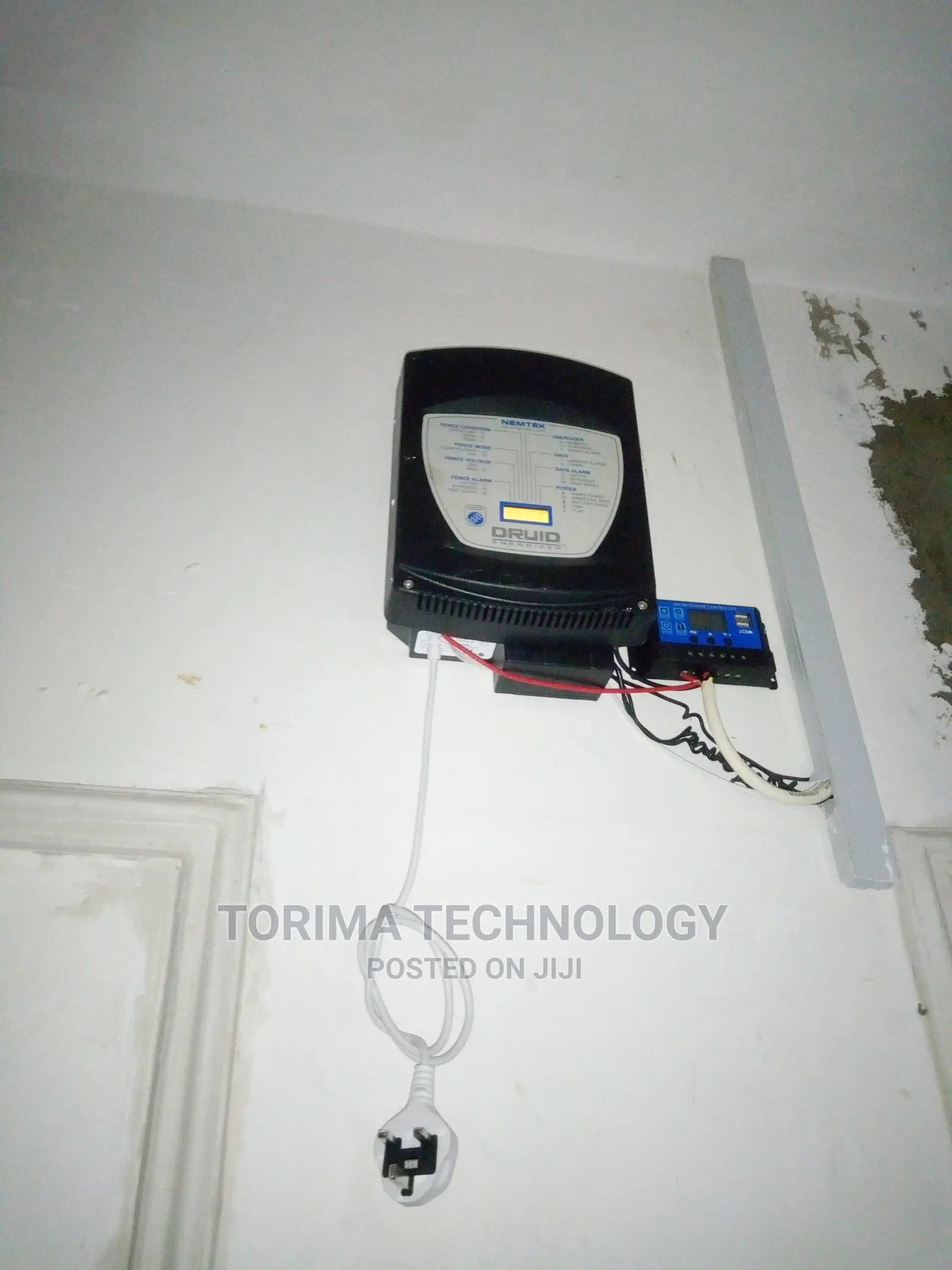 Electric Fence Energizer