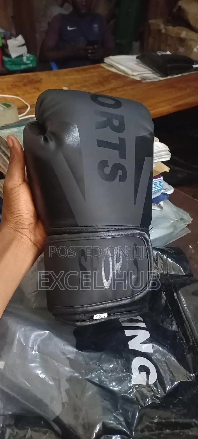 Sports Gloves