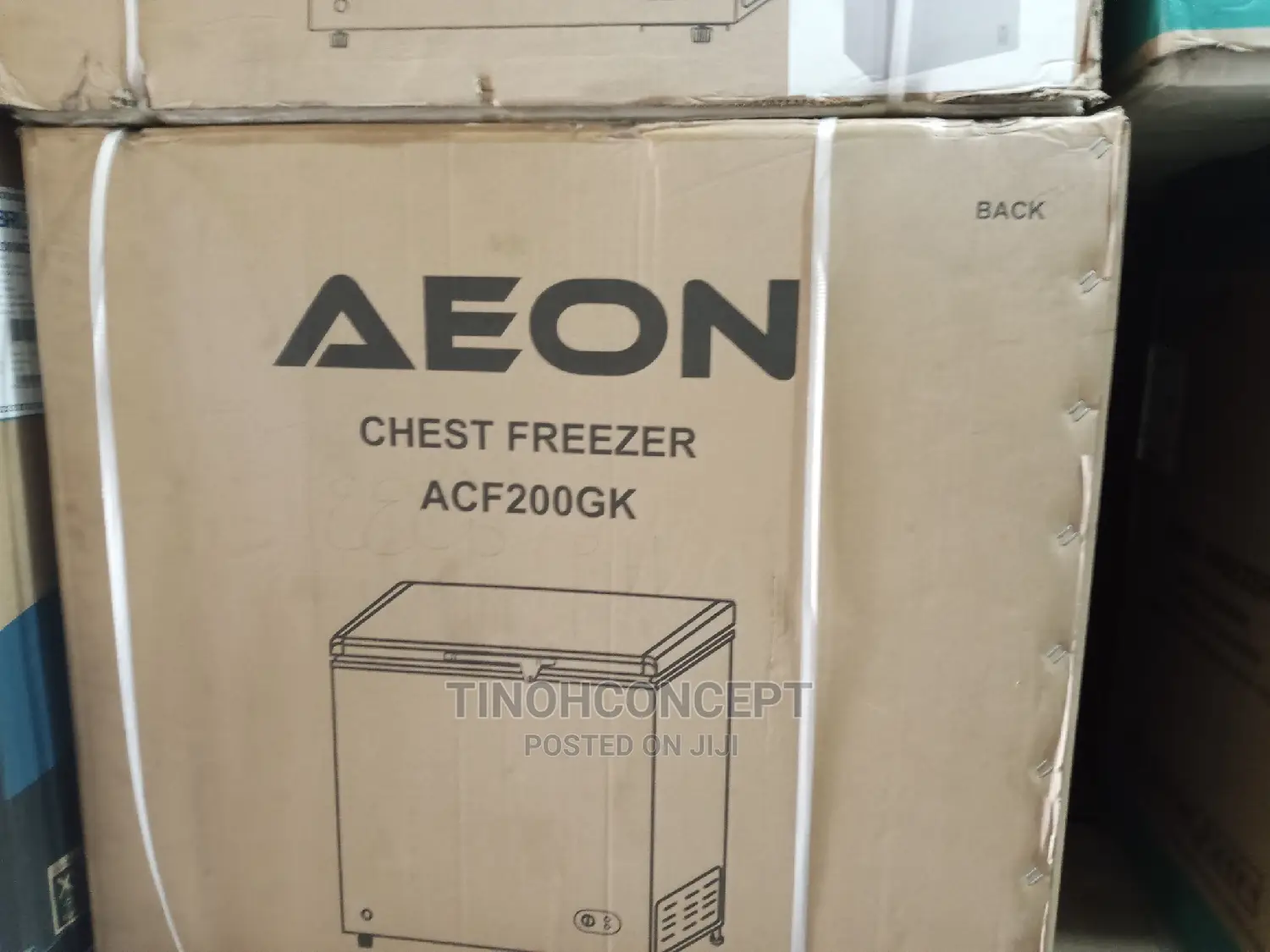 Aeon Chest Freezer 200l