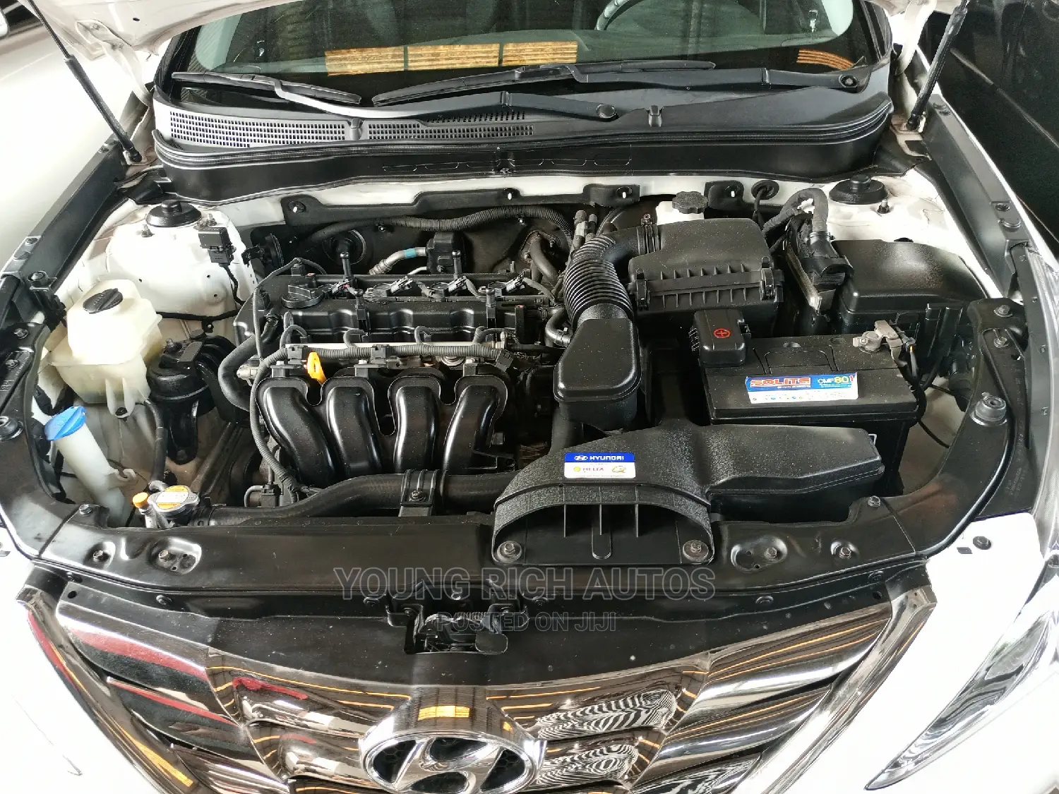 Hyundai Sonata 2011 White