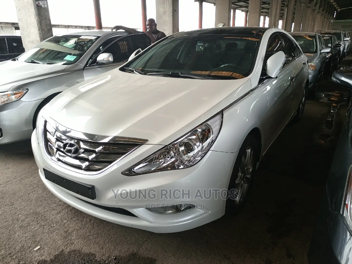 Hyundai Sonata 2011 White