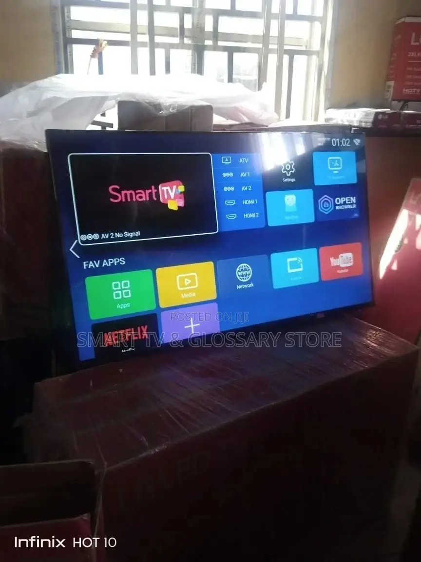 Smart 32 Inches LG Television