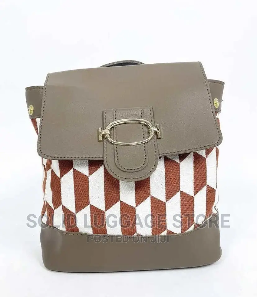 Baolilong Traveling Bag