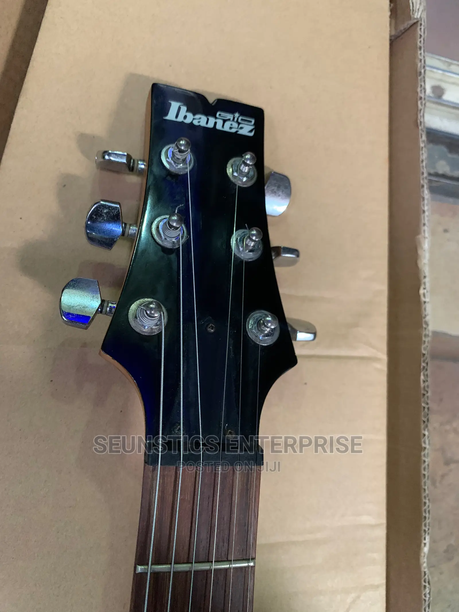 Quality Ibanez GAX70 Lead Guitar
