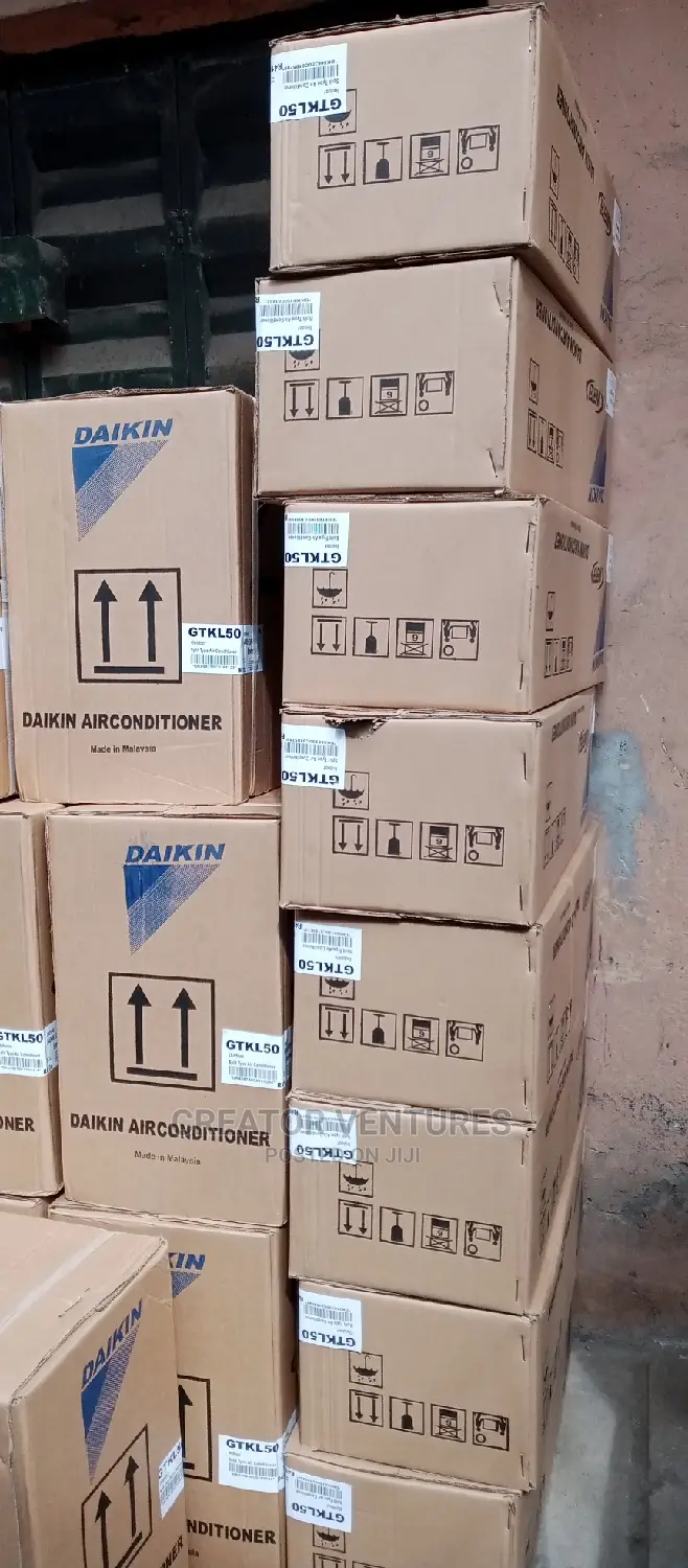 Daikin Split Unit Ac Inverter R410 /R32 Gas Ozone Friendly
