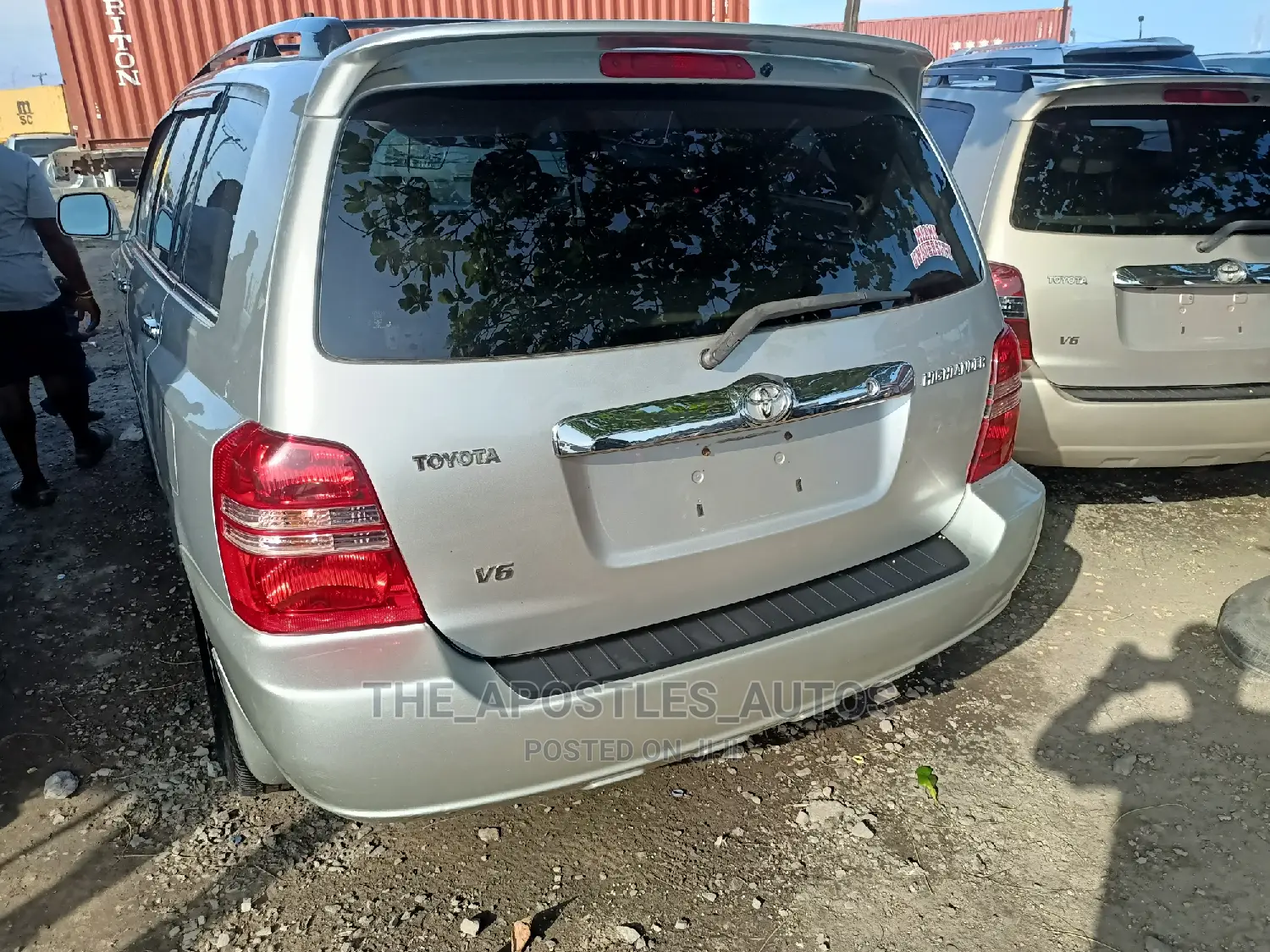 Toyota Highlander V6 FWD 2004 Gold